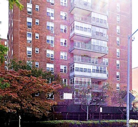 Homes For Sale - 138-10 Franklin Avenue #10G<br/> Flushing, NY 11355