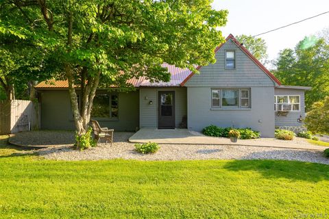 Homes For Sale - 6 Route 343<br/> Millbrook, NY 12545