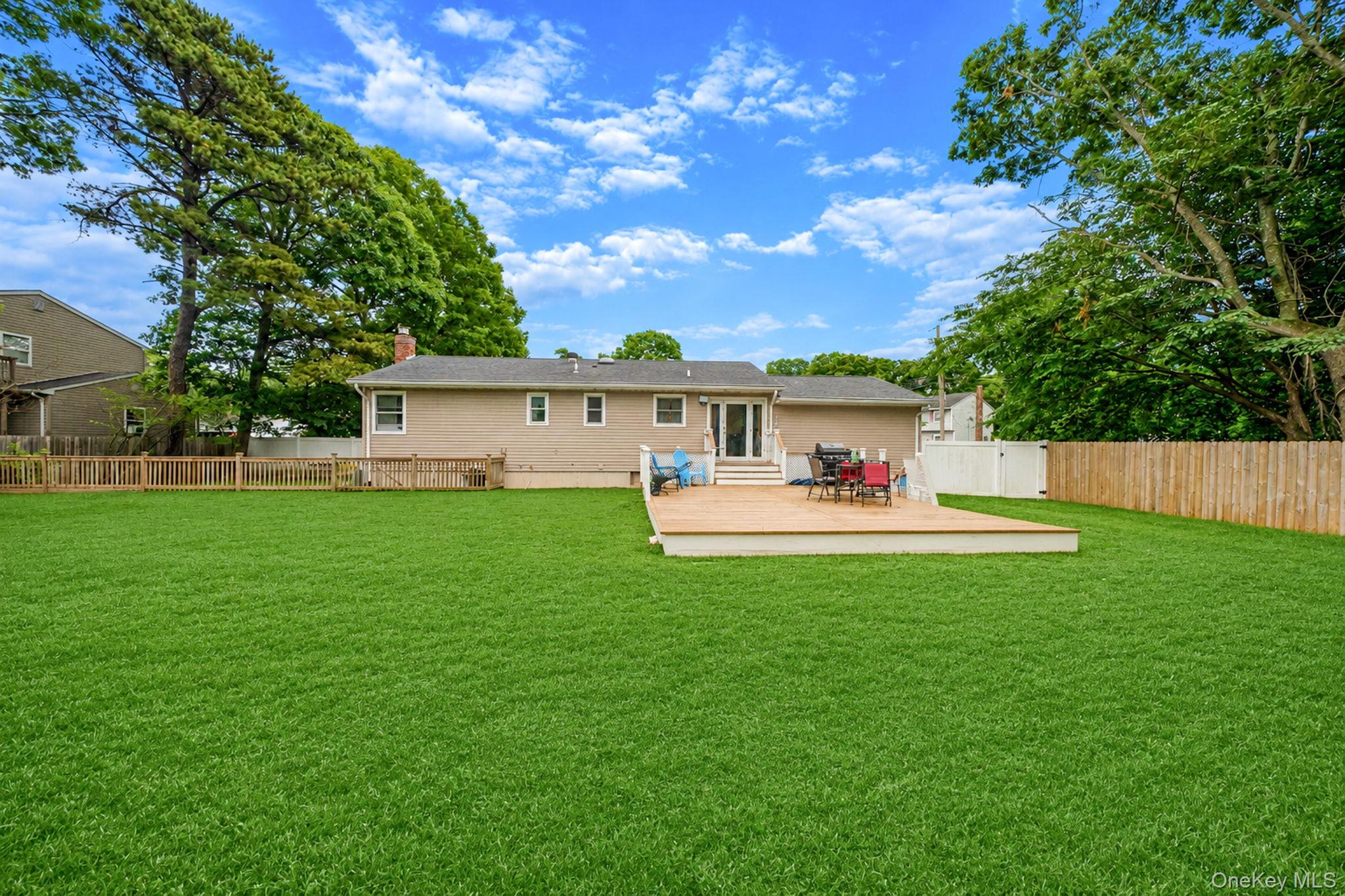 2 Amarr Drive - Photo 3