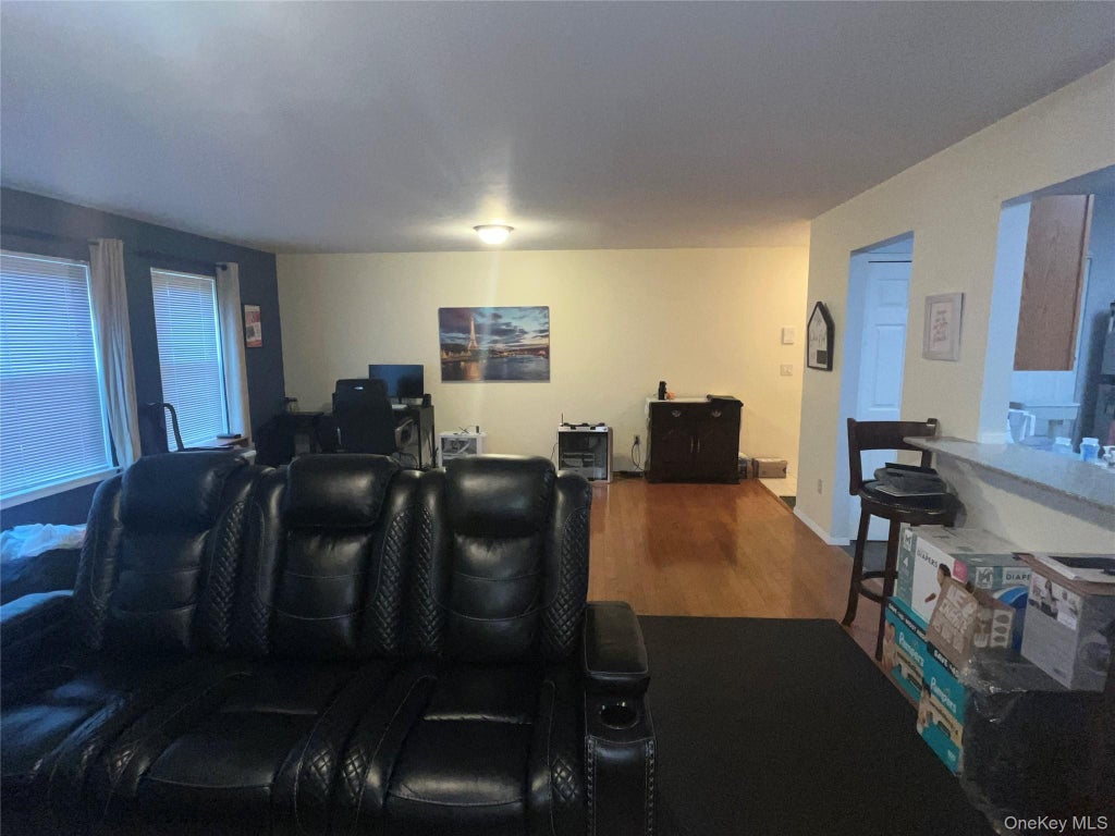 Photo of 18 Deer Ct Drive #Building 19 unit 18, Middletown, NY 10940 (MLS # 1044653)