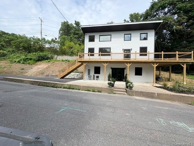 33 Valley Street