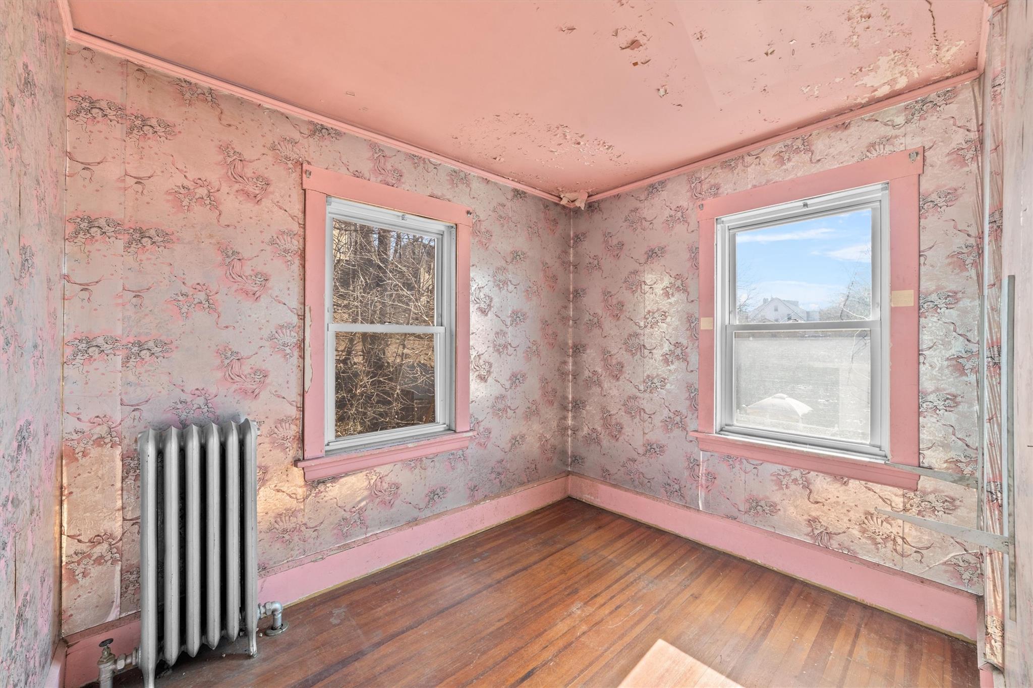 20 Lewis Parkway, Yonkers, New York image 27