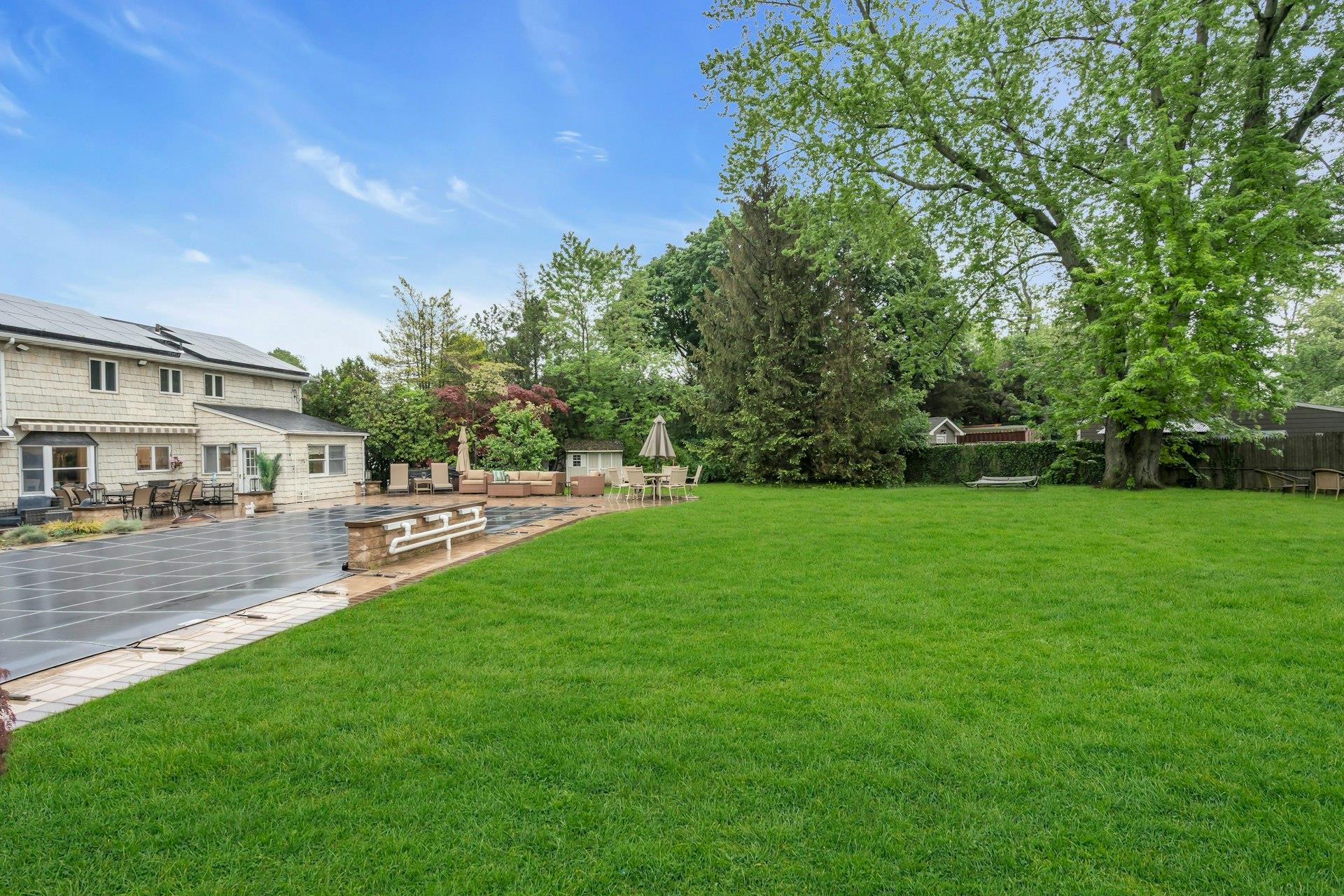 25 Tideway Lane, East Northport, New York image 32