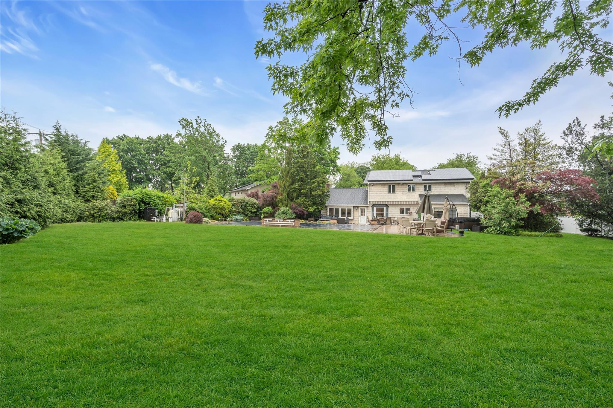 25 Tideway Lane, East Northport, New York image 3
