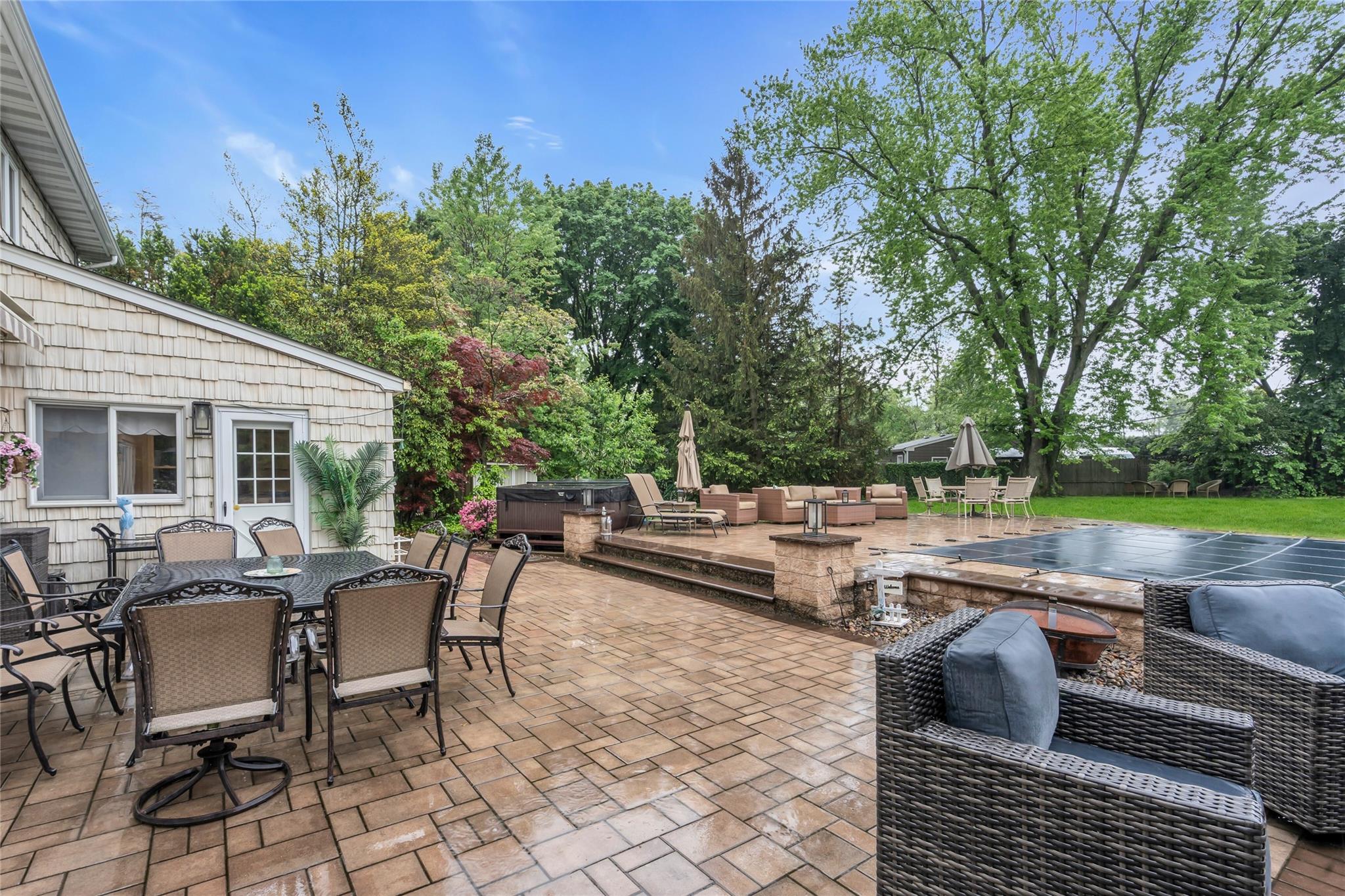25 Tideway Lane, East Northport, New York image 6