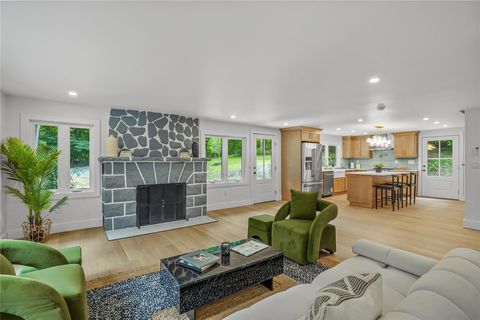 Tiny photo for 10 Wood Dale Avenue, Croton-on-Hudson, NY 10520 (MLS # 890807)