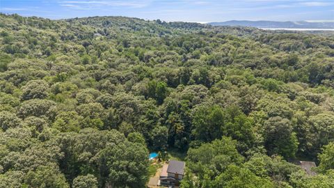 Tiny photo for 10 Wood Dale Avenue, Croton-on-Hudson, NY 10520 (MLS # 890807)