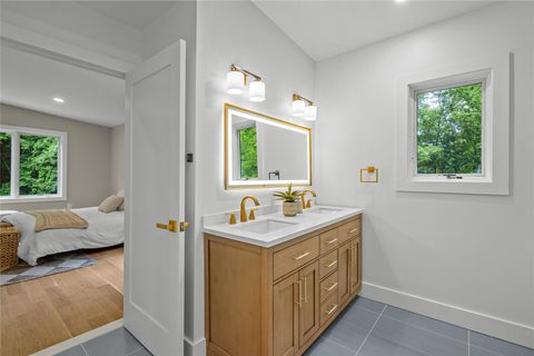 Tiny photo for 10 Wood Dale Avenue, Croton-on-Hudson, NY 10520 (MLS # 890807)