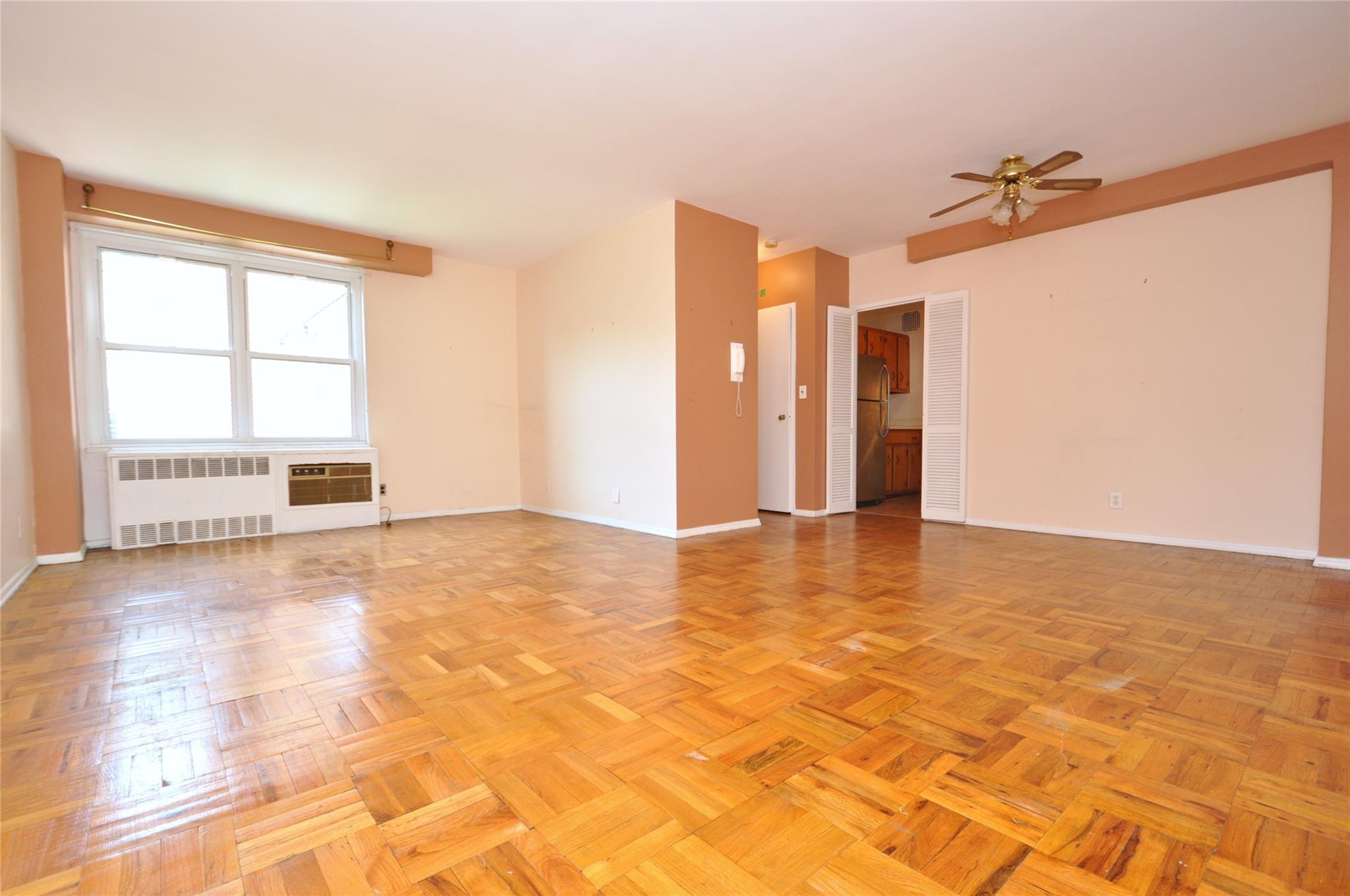 Scarsdale, New York 10583, United States, ,1 BathroomBathrooms,Residential,Active,150323