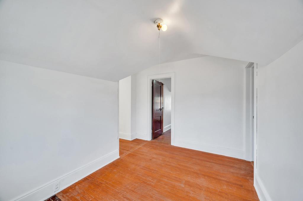 2152 Milburn Avenue, Baldwin, New York image 15