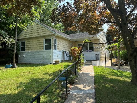 4934 Little Neck Parkway, Little Neck, NY 11362 - MLS#: 899976