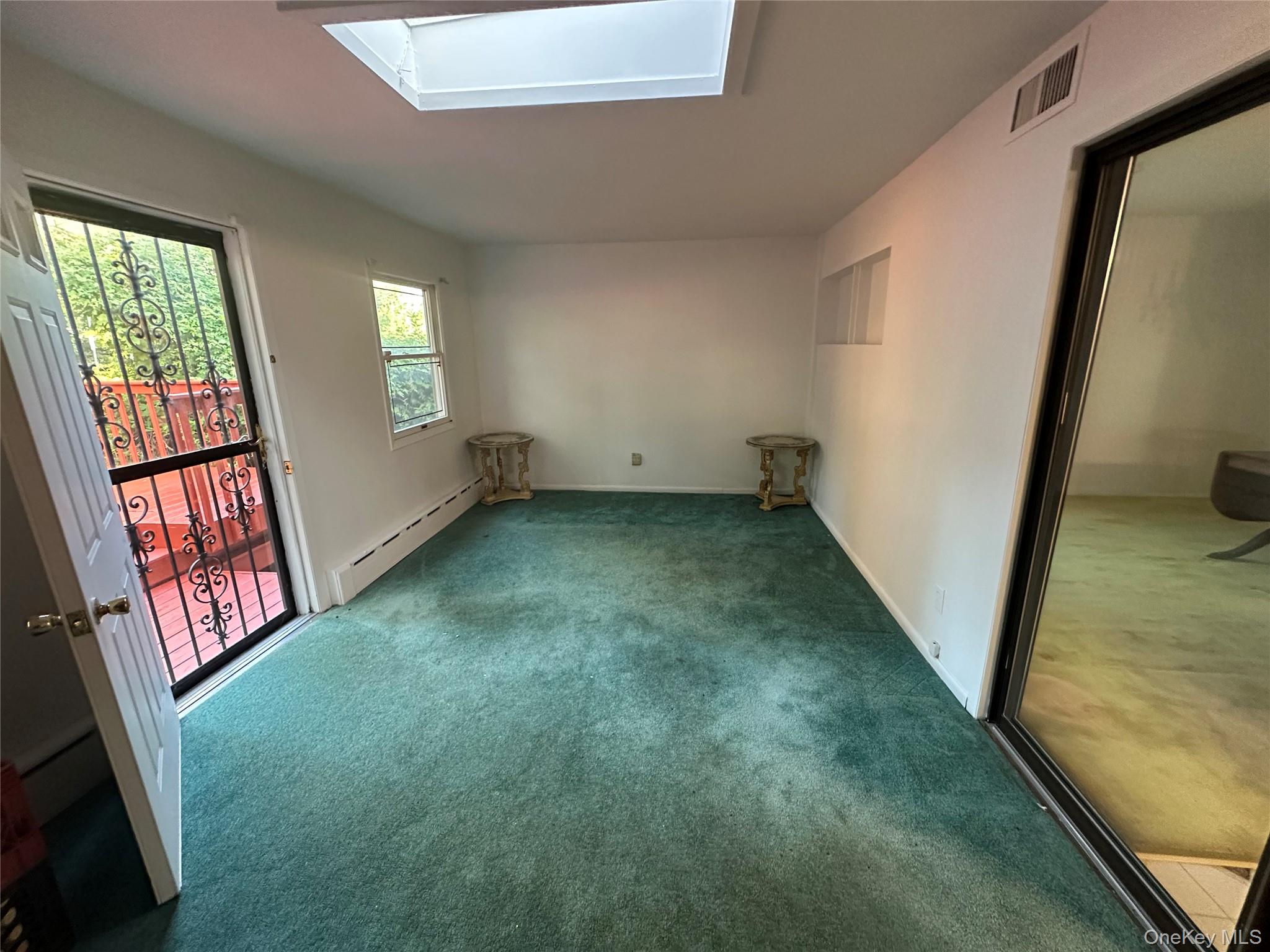 4934 Little Neck Parkway