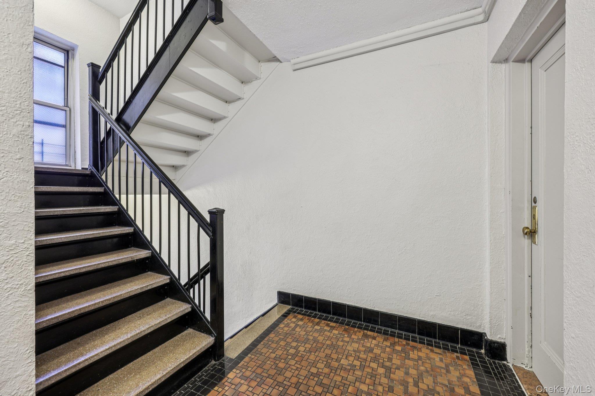 1 Bronxville Road Bronxville Road 4P