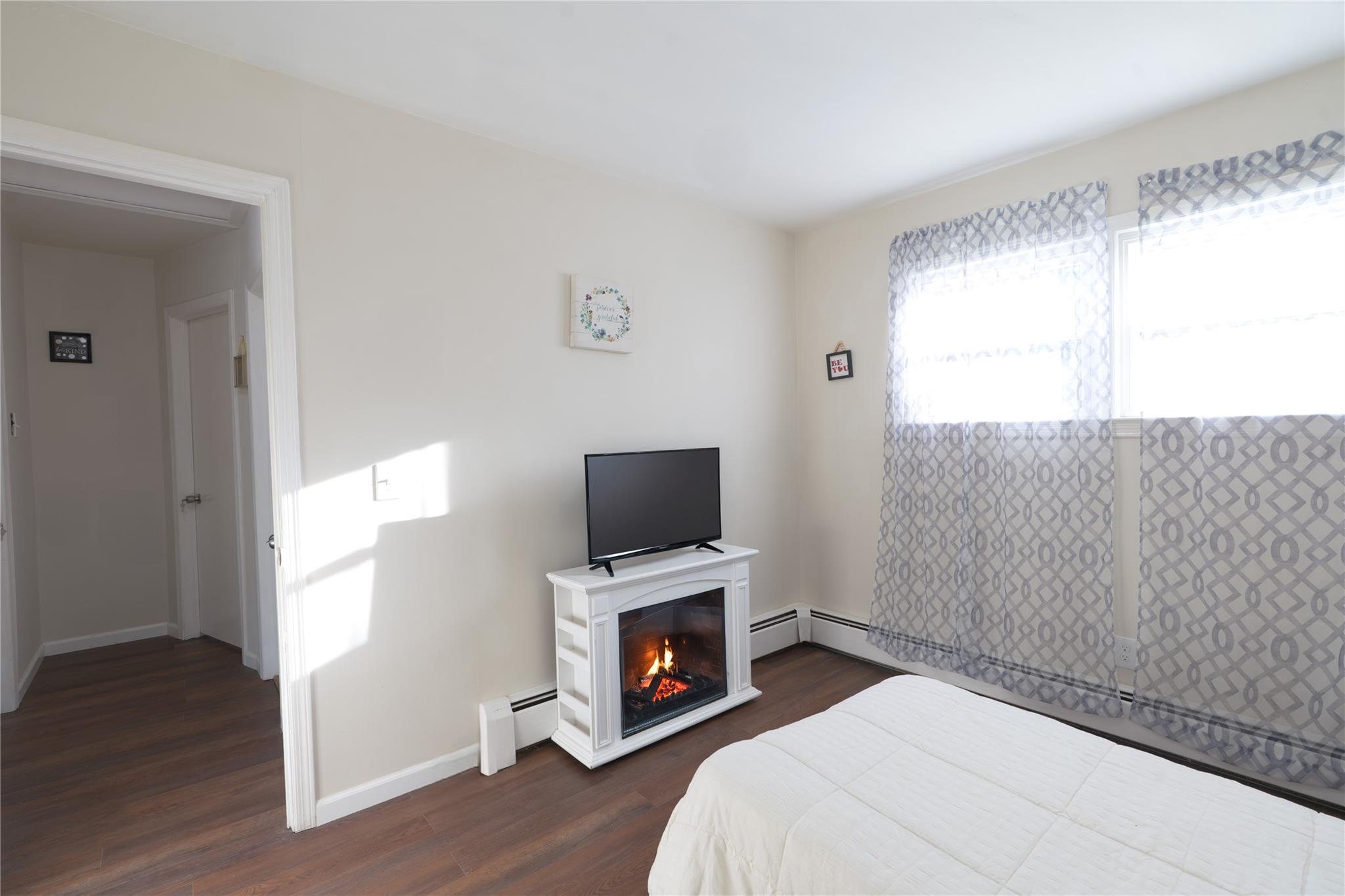 2114 Julia Goldbach Avenue, Ronkonkoma, New York image 17