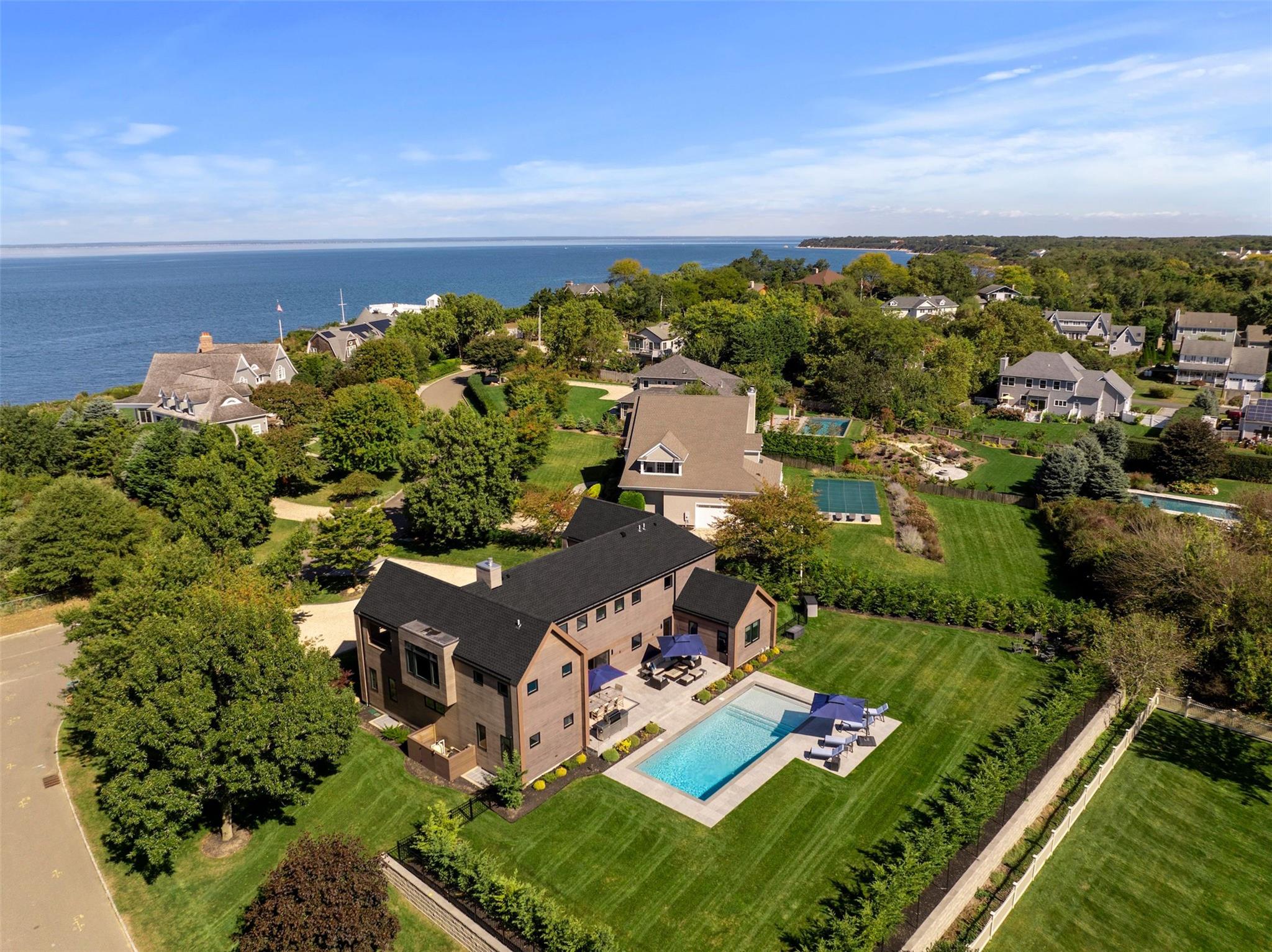 1740 Inlet Pond Road, Greenport, New York image 2