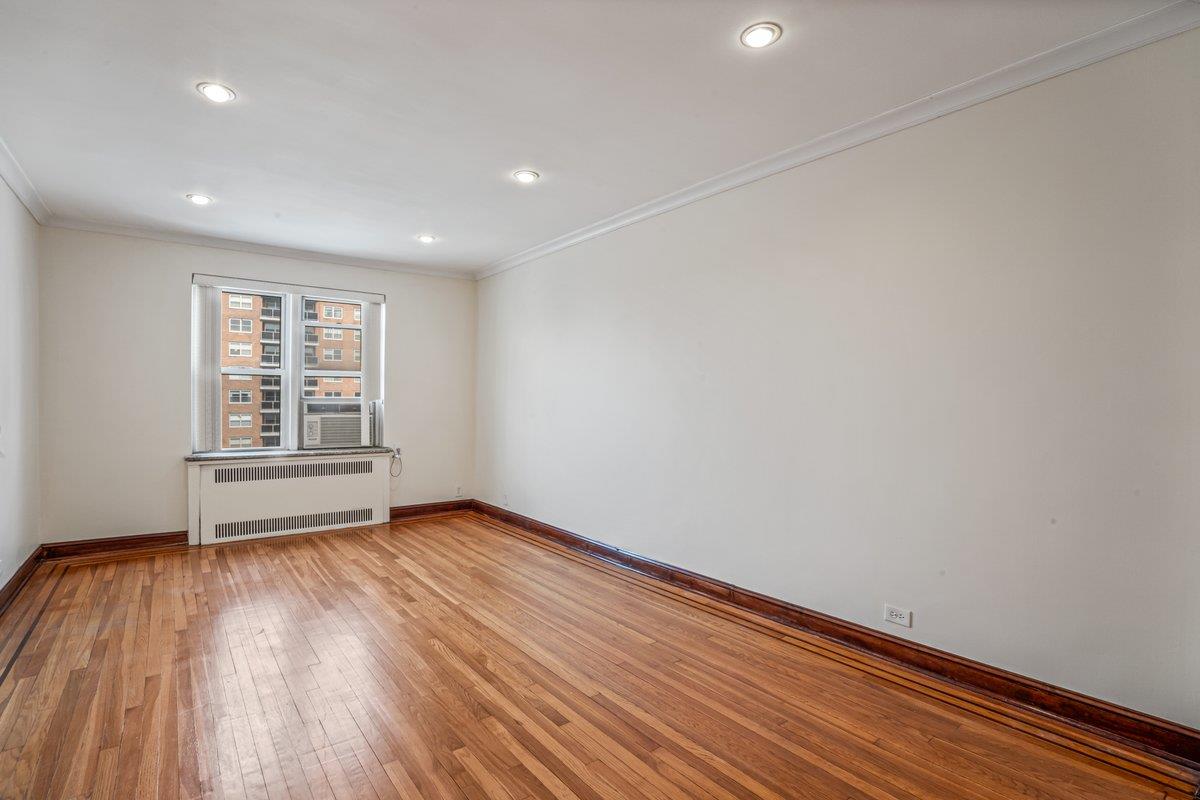 110-34 73 Road #6J, Forest Hills, New York image 11