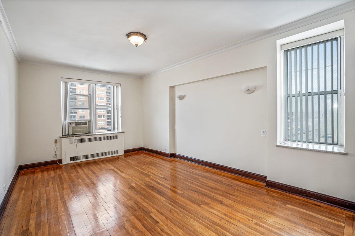 110-34 73 Road #6J, Forest Hills, New York image 14