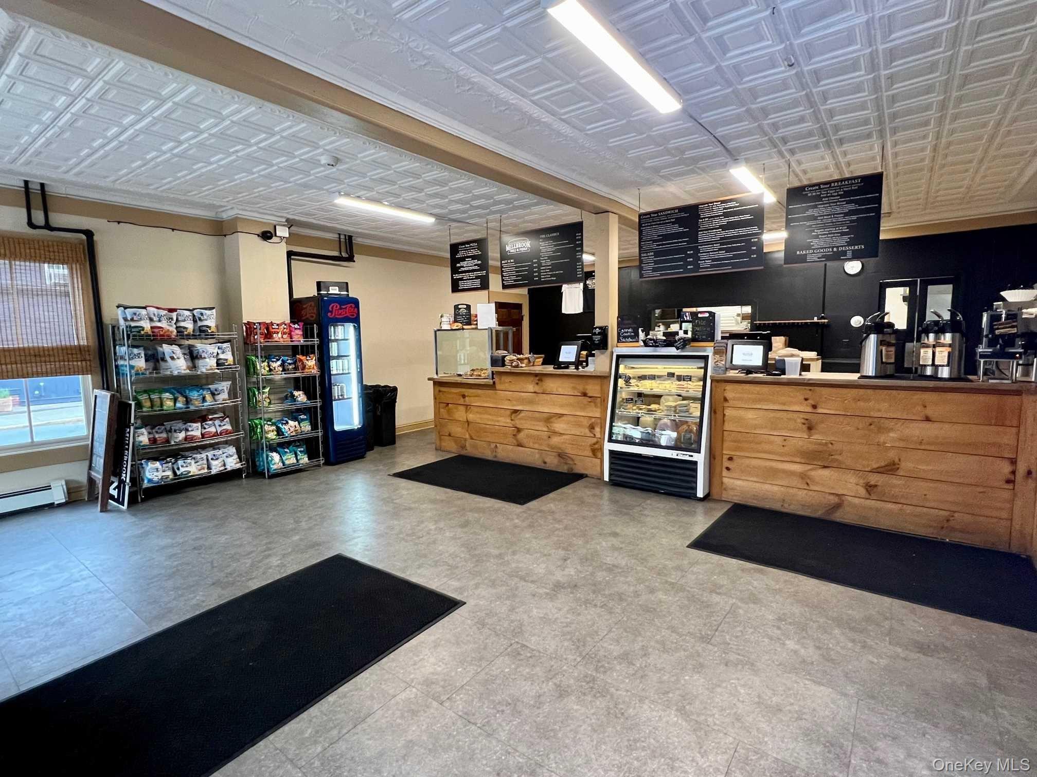 3281 FRANKLIN Avenue