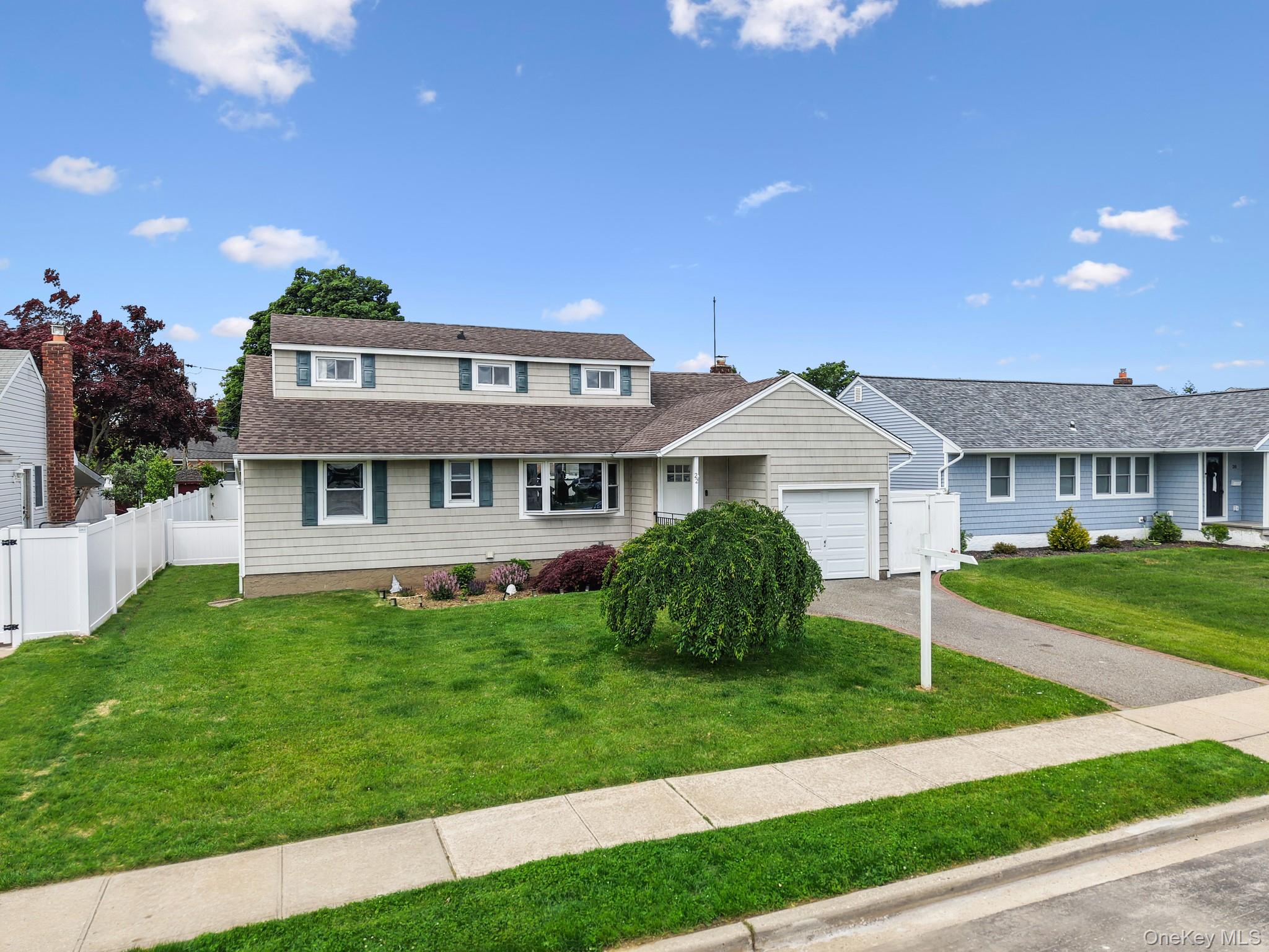 22 Scholl Drive