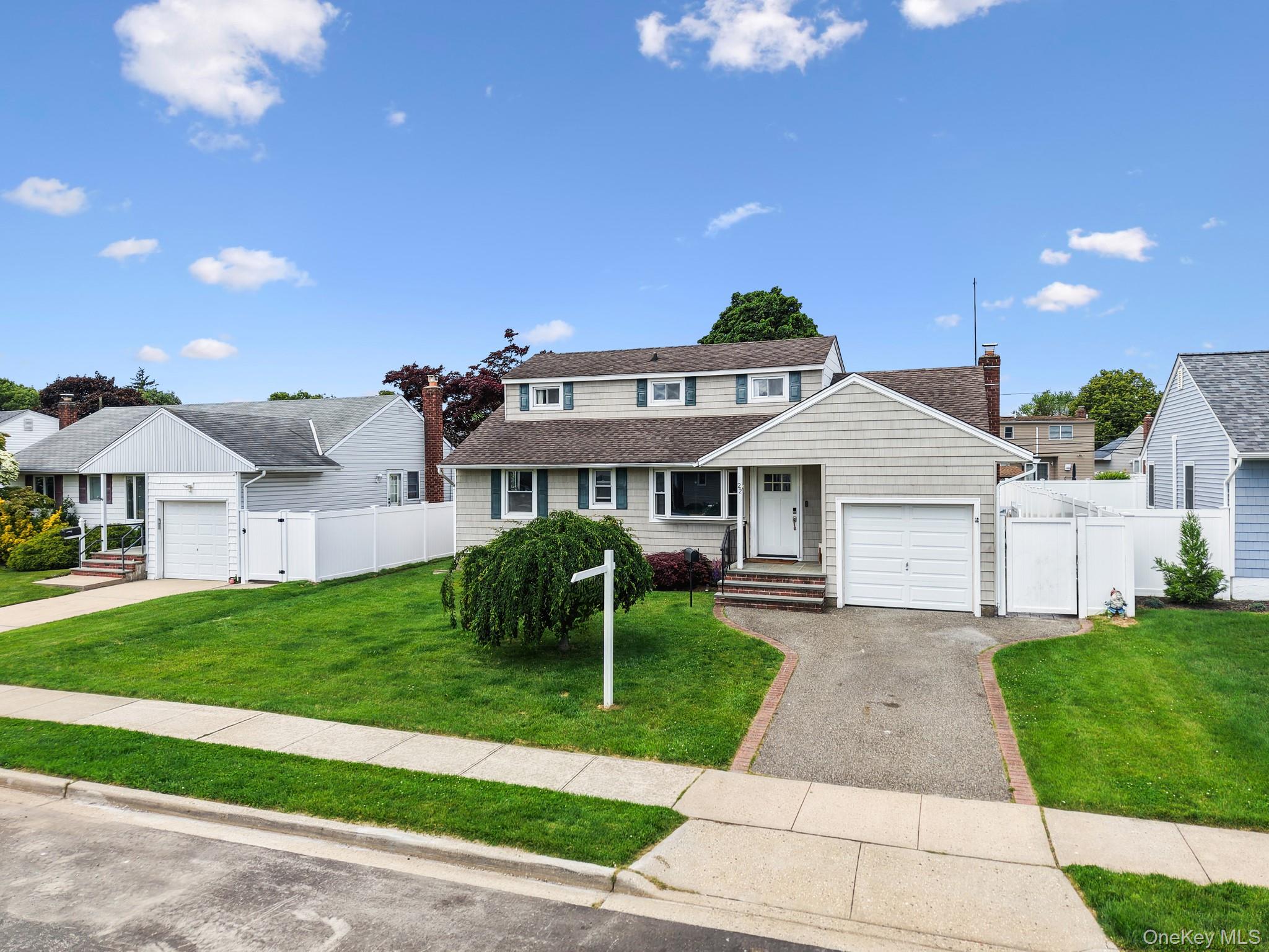 22 Scholl Drive