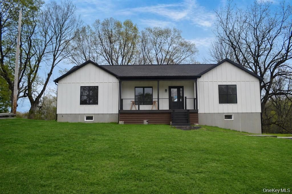 Photo of 42 Sands Avenue, Milton, NY 12547 (MLS # 1004484)