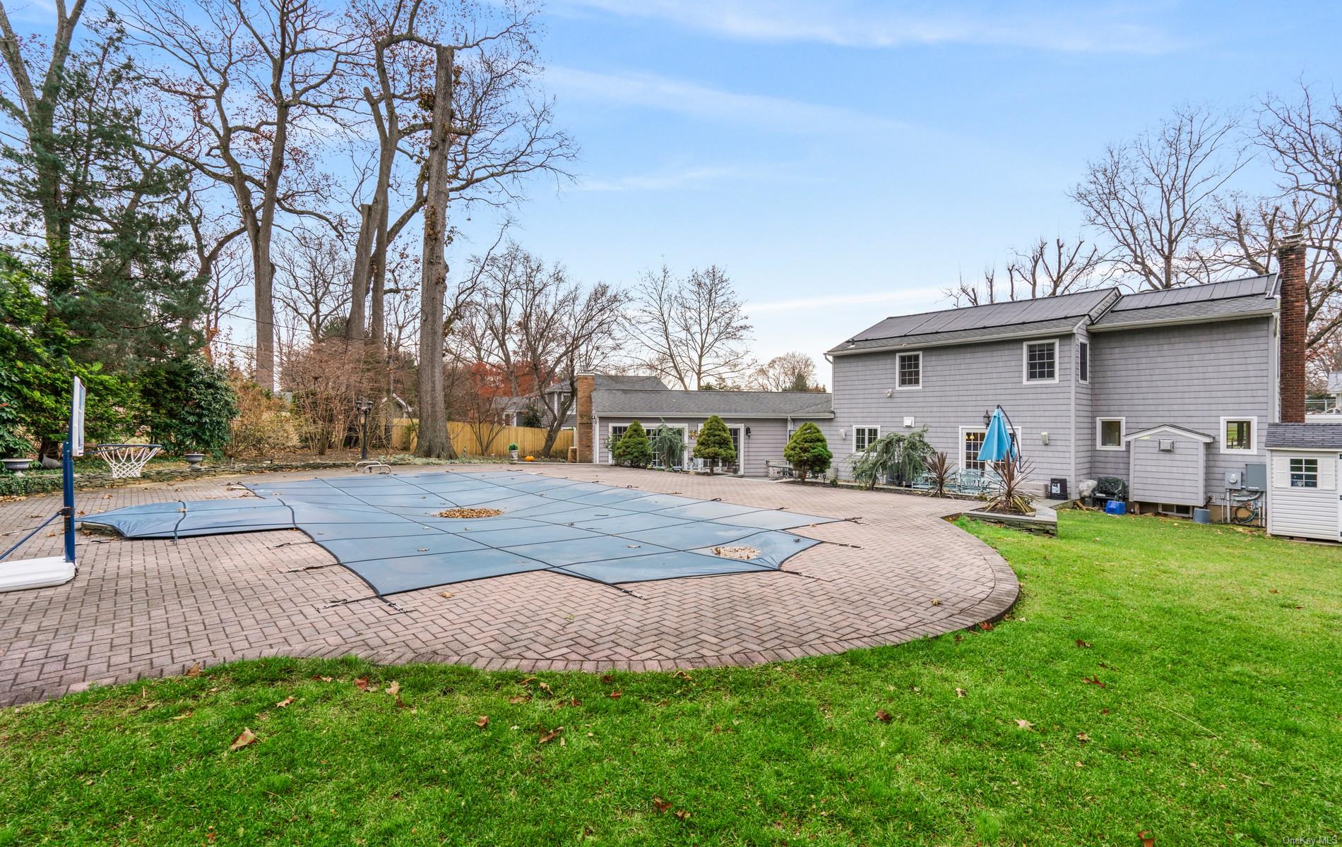 47 Viola Drive, Glen Cove, New York image 35