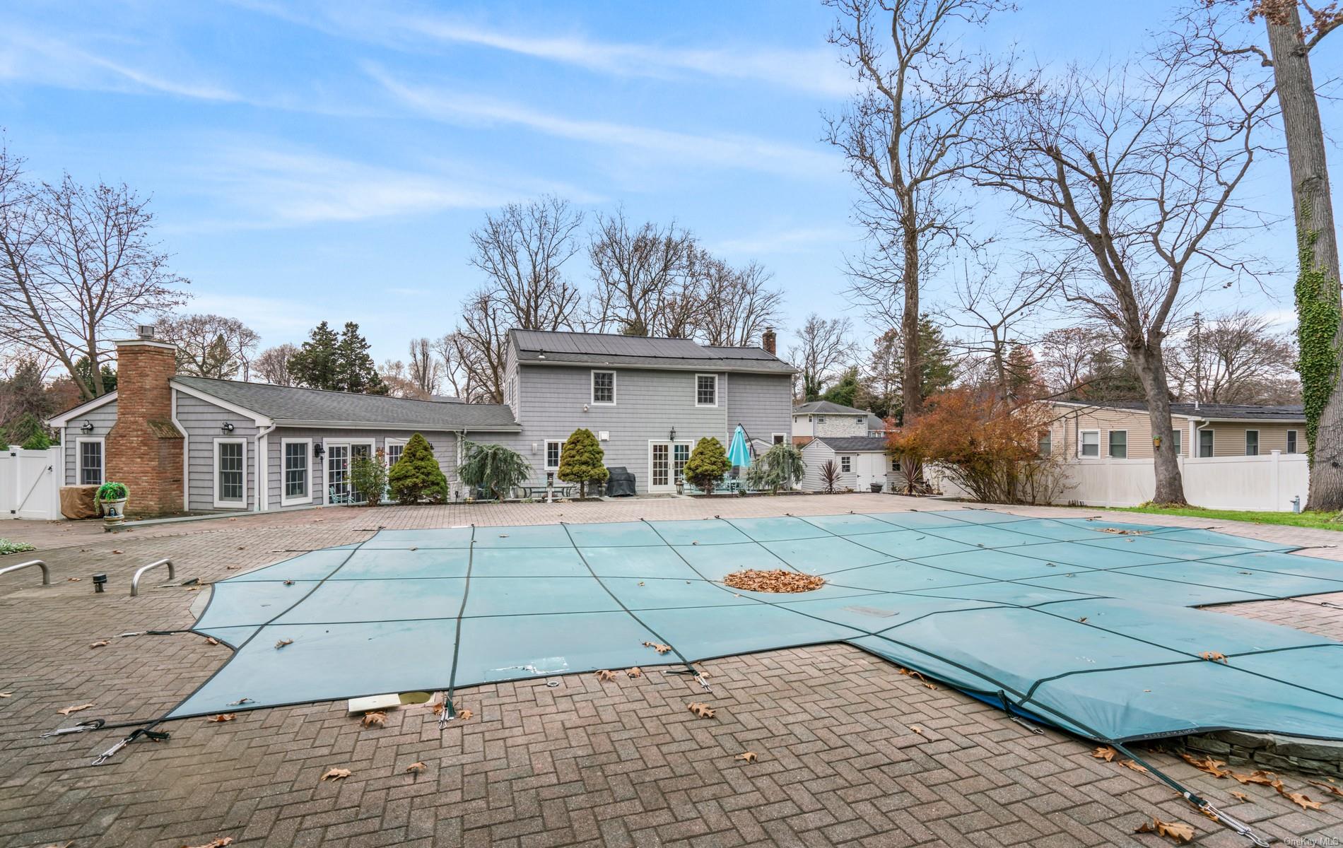 47 Viola Drive, Glen Cove, New York image 32