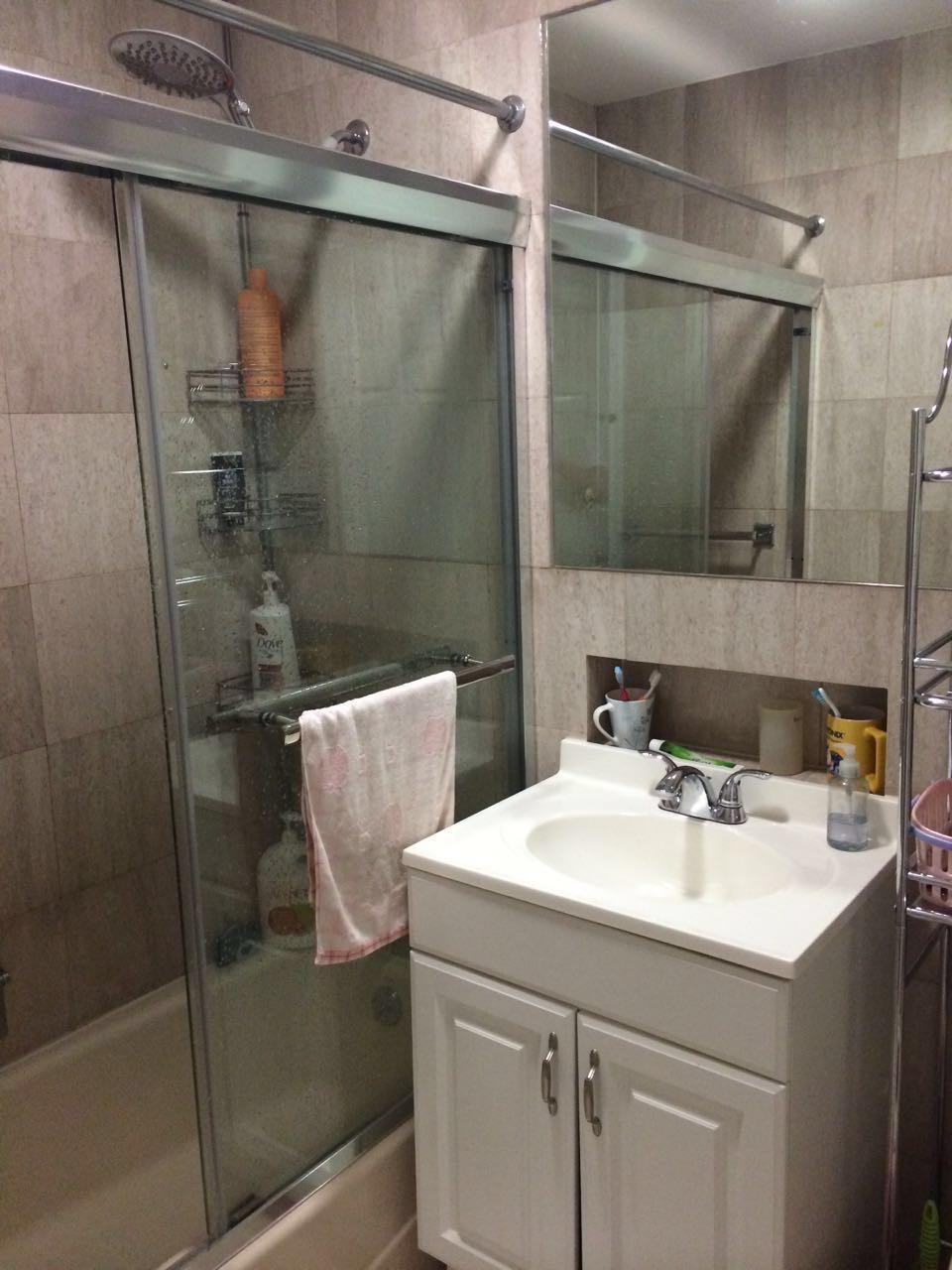 4231 Colden Street #R6C, Flushing, New York image 4