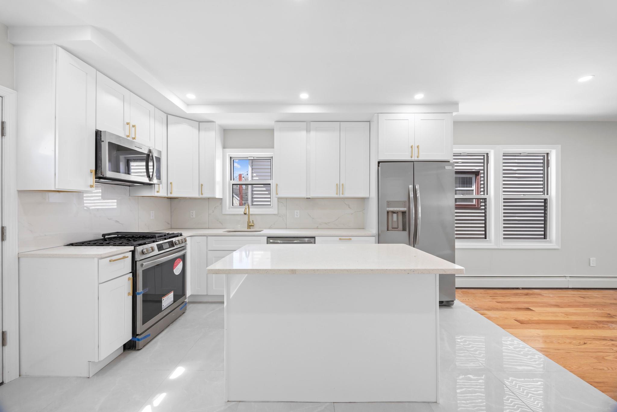 1463 William Place, Bronx, New York image 3
