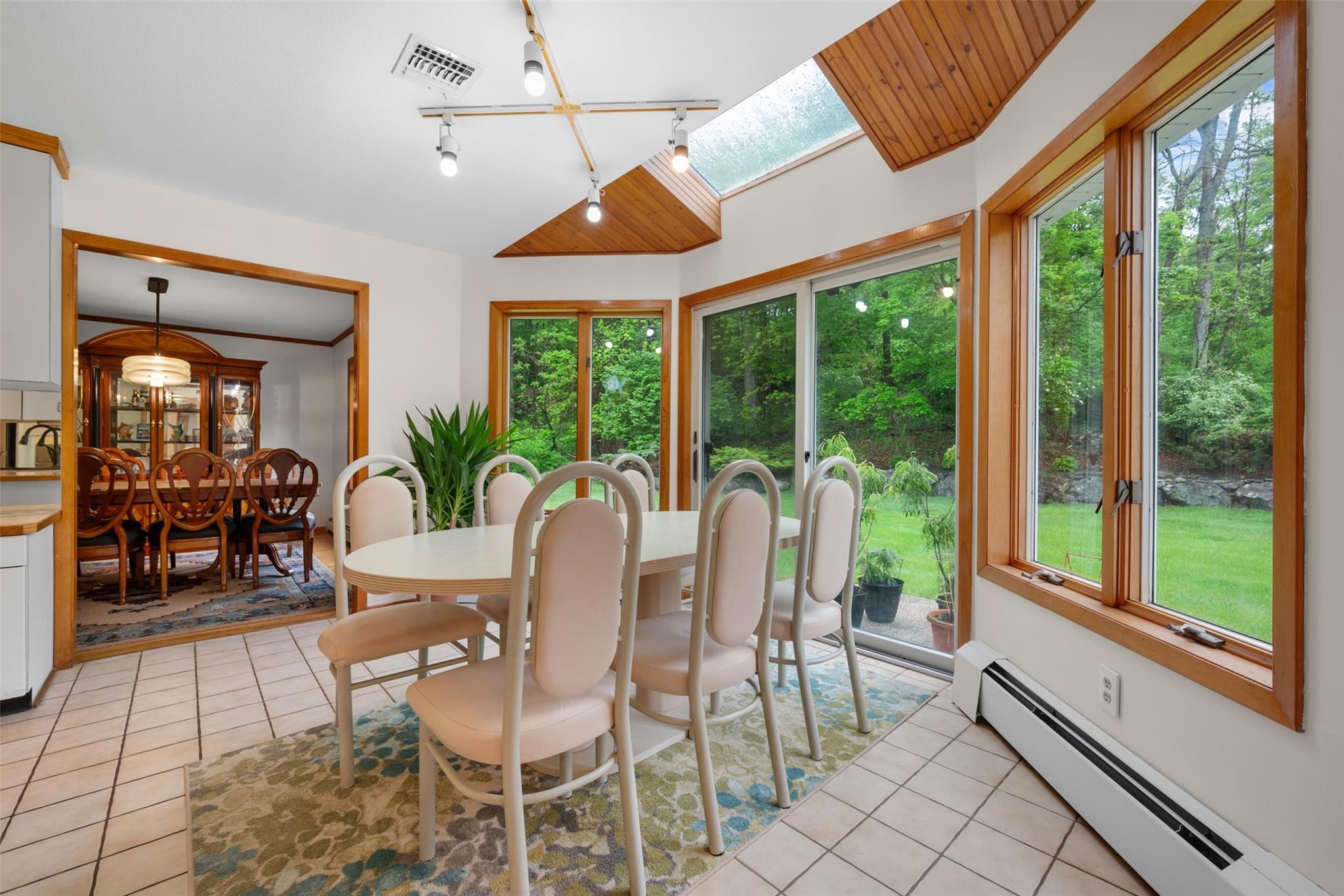 1 Blue Sky Drive, Suffern, New York image 18