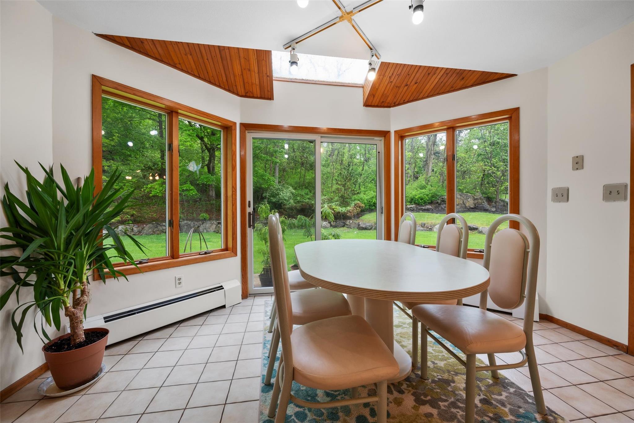 1 Blue Sky Drive, Suffern, New York image 17