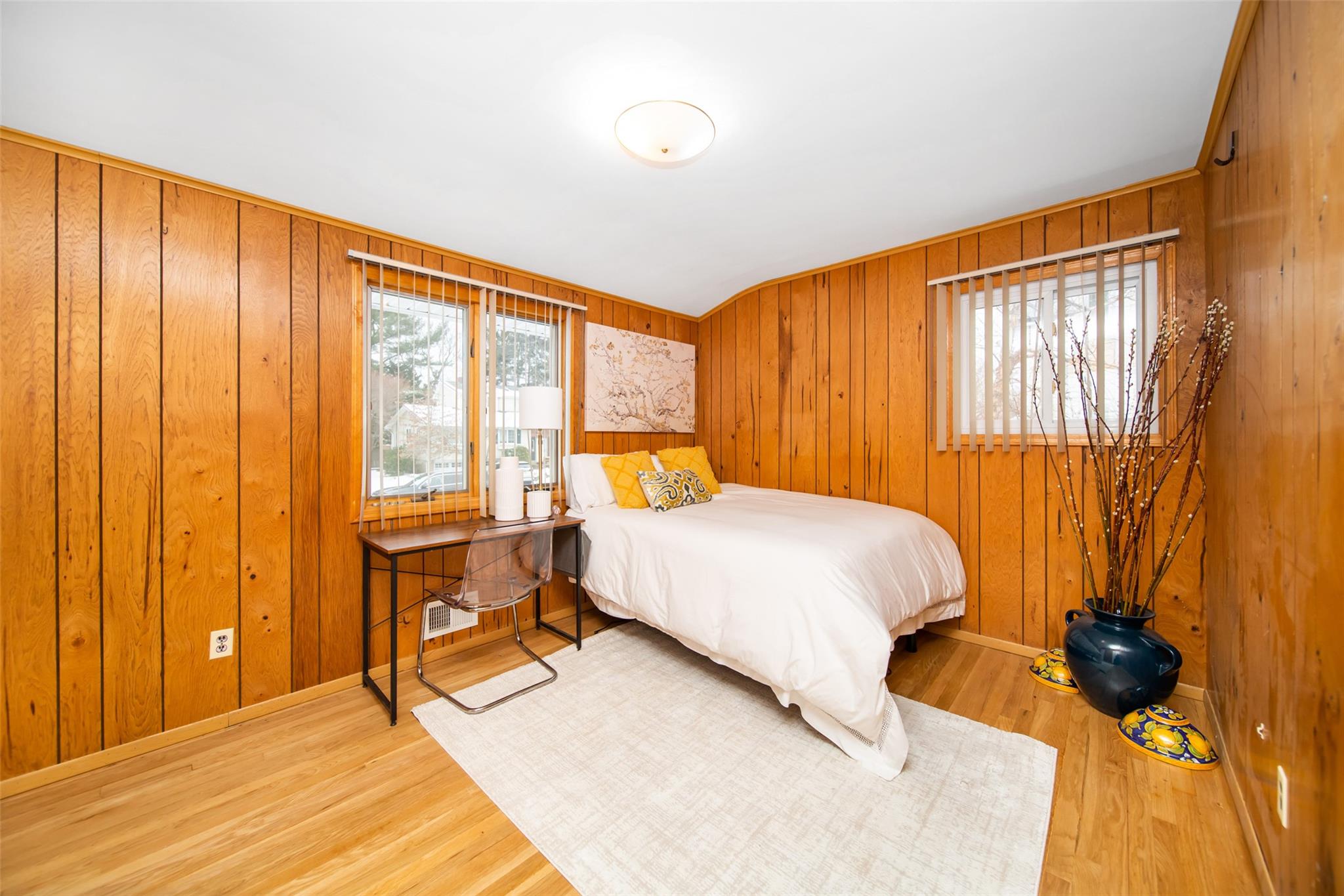 24 Delaware Avenue, Jericho, New York image 10