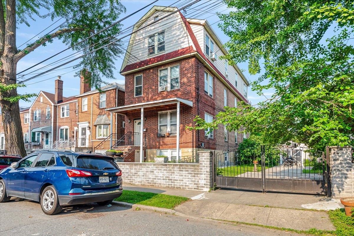 Property for Sale at Morgan Avenue, Bronx, New York - Bedrooms: 7 
Bathrooms: 3  - $1,499,000