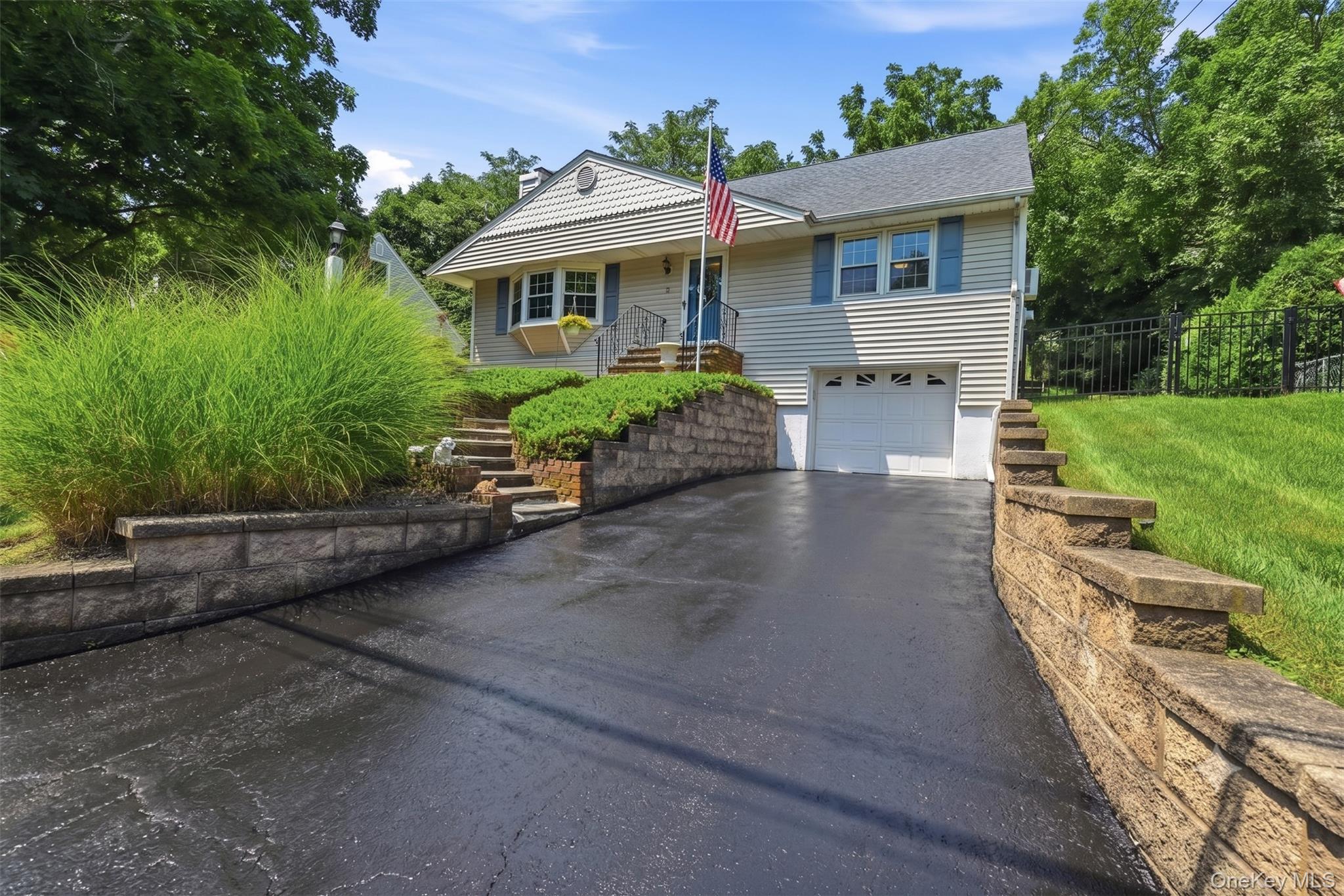 15 Gaines Place