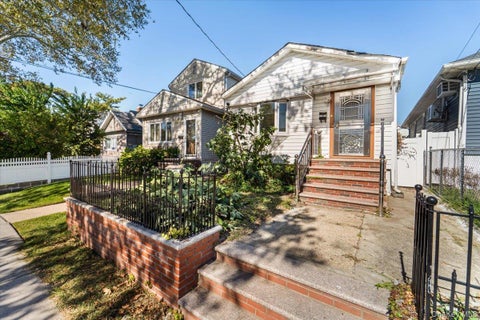 Photo of 124-17 6th Avenue, College Point, NY 11356 (MLS # 1066204)