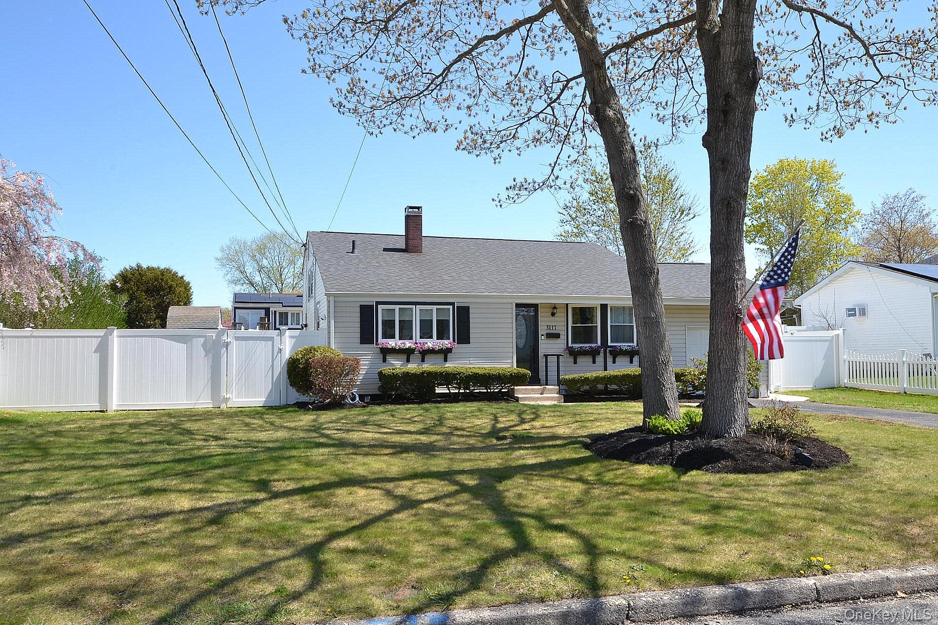 3117 Newport Avenue