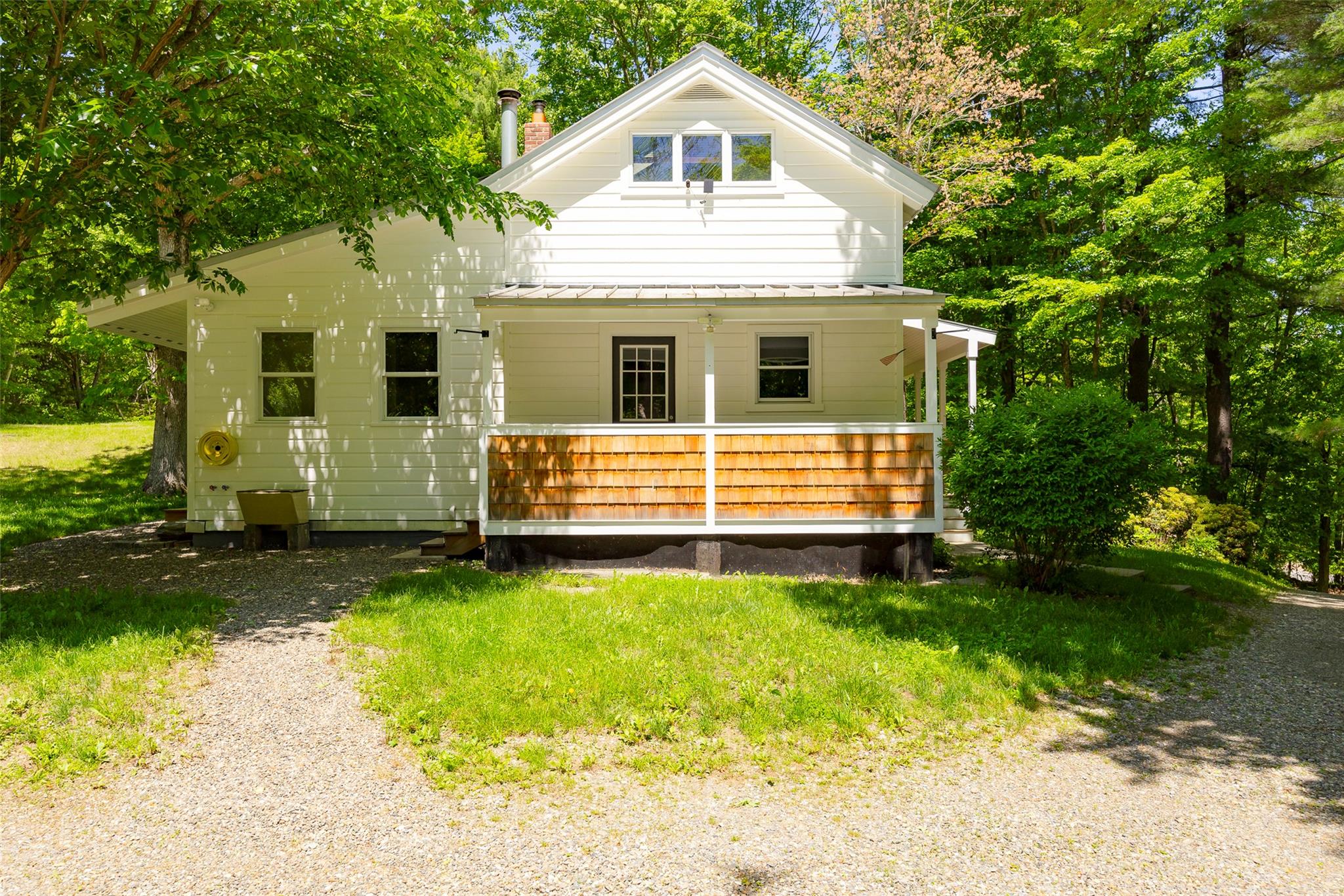 107 Near Road, Red Hook, New York image 2