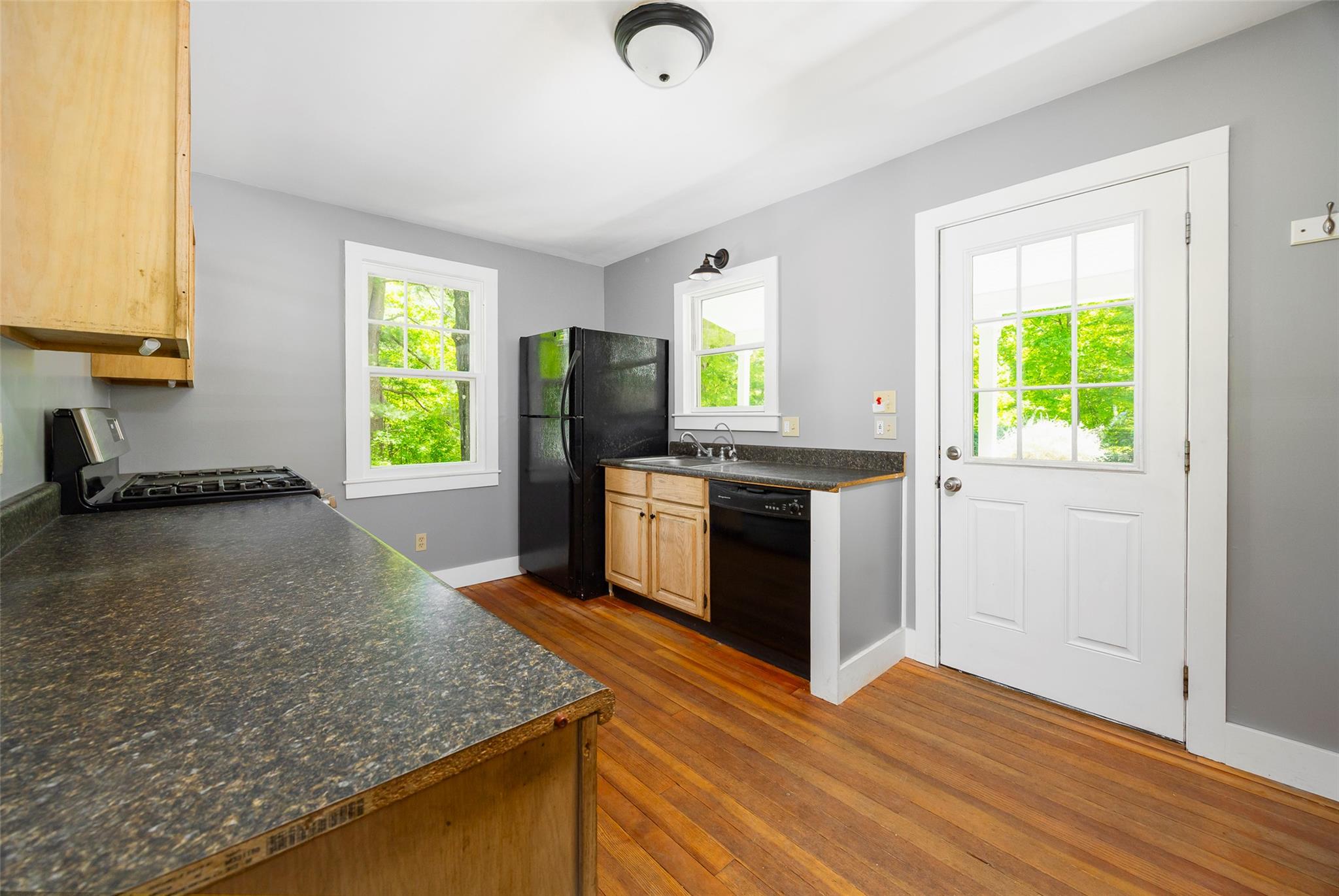 107 Near Road, Red Hook, New York image 21