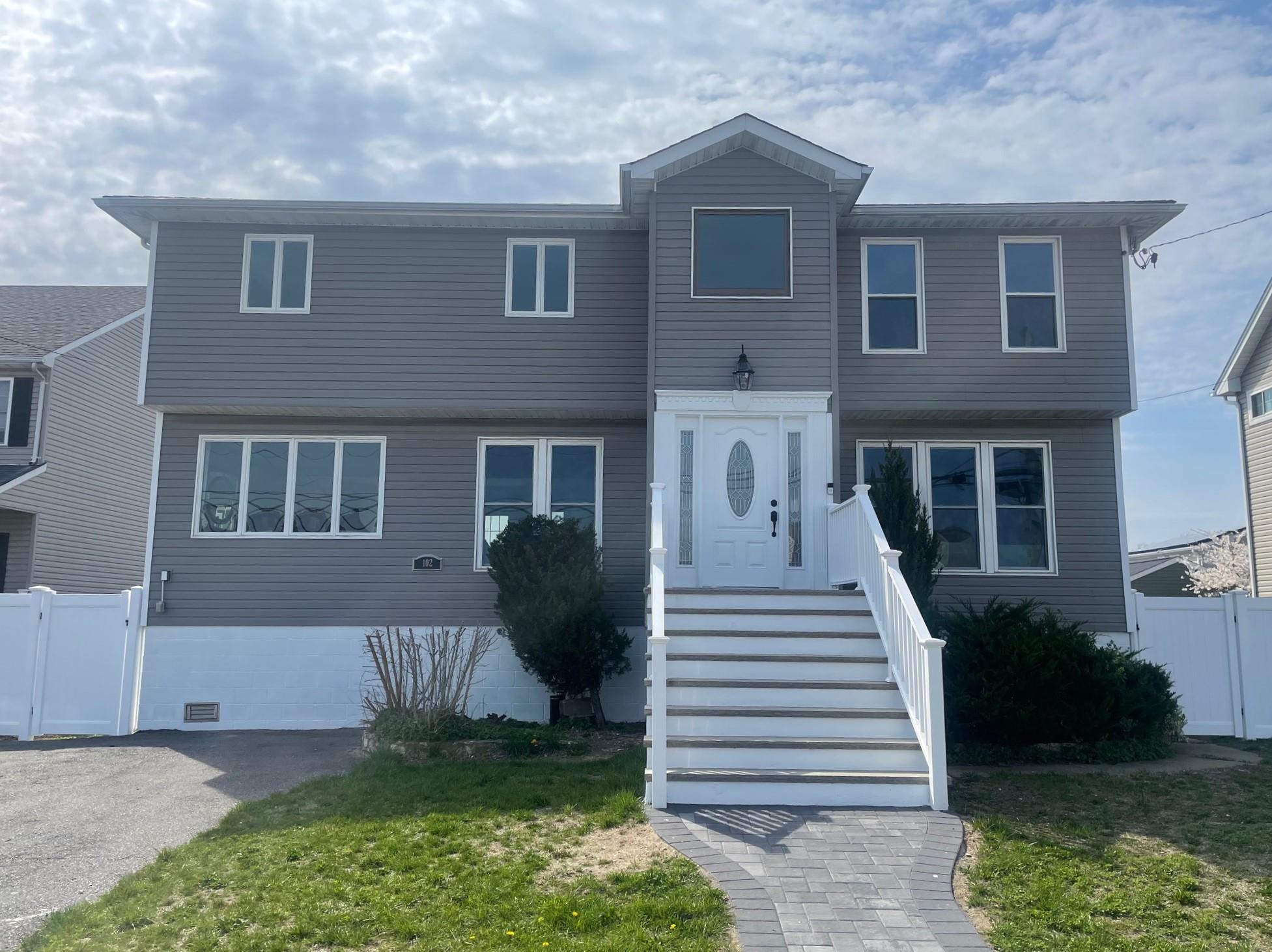 102 Surf Road, Lindenhurst, New York image 1