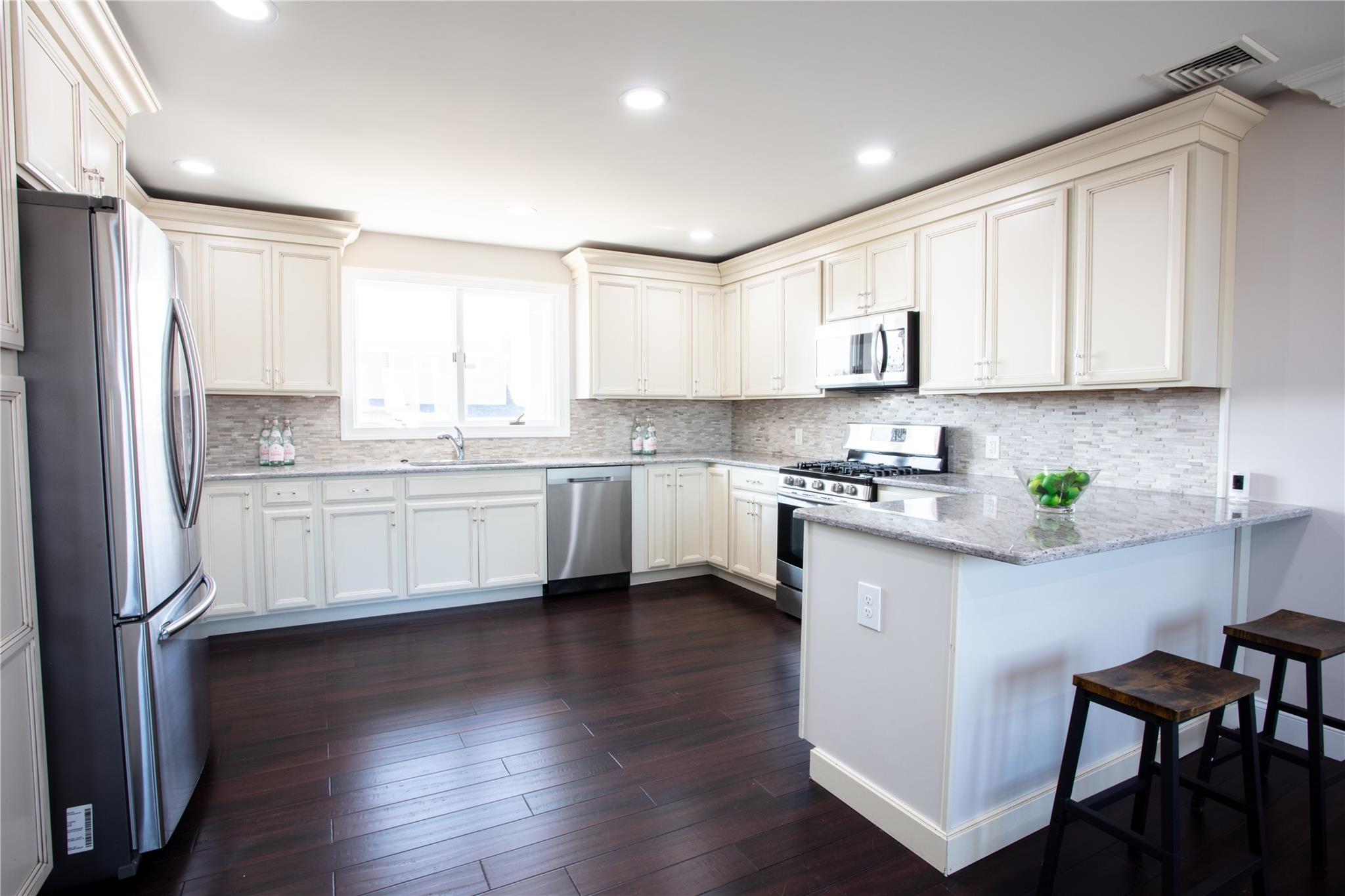 102 Surf Road, Lindenhurst, New York image 21