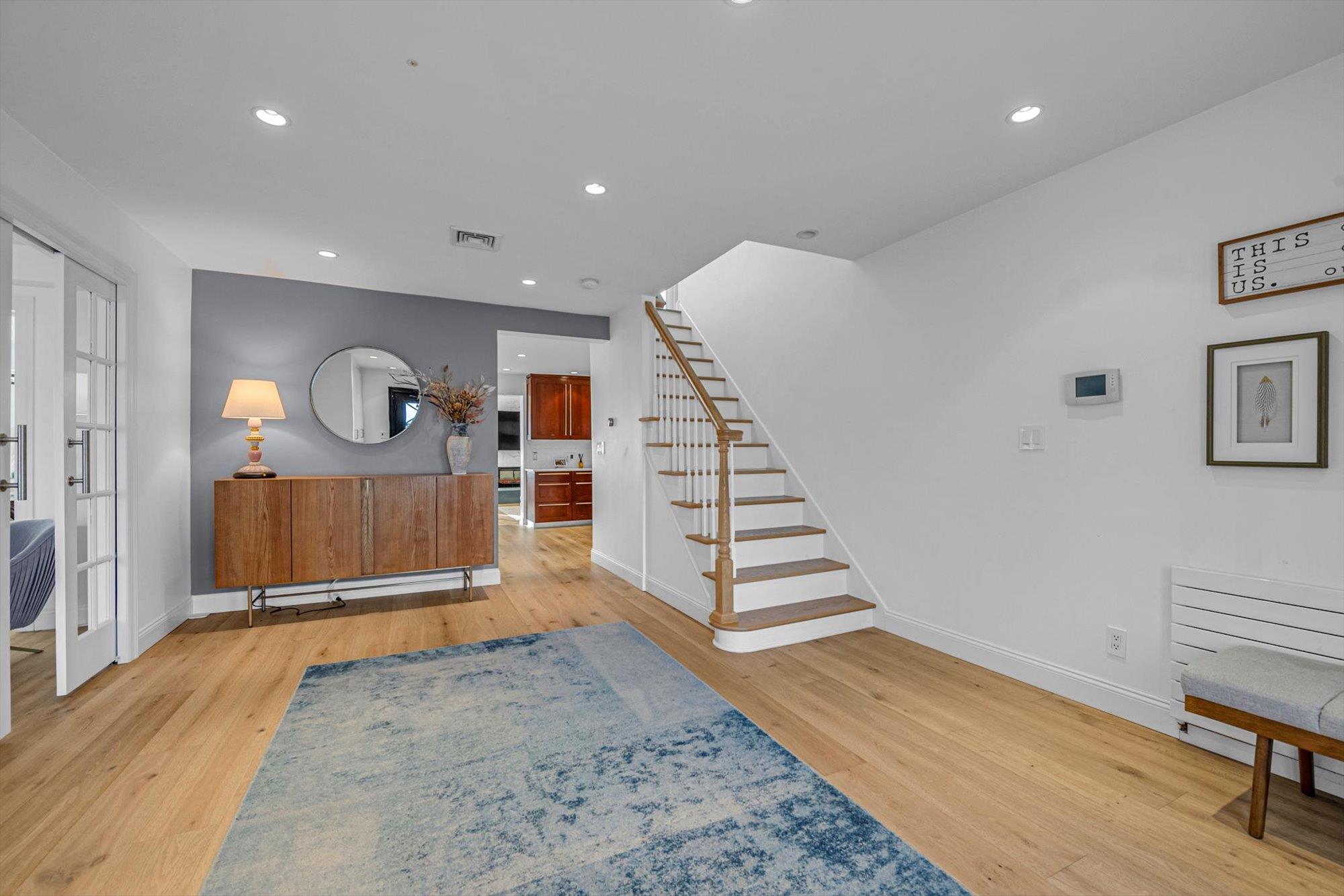 1675 Stewart Avenue, New Hyde Park, New York image 3