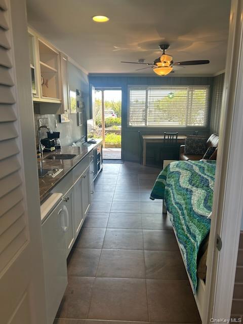 2136 Montauk 120