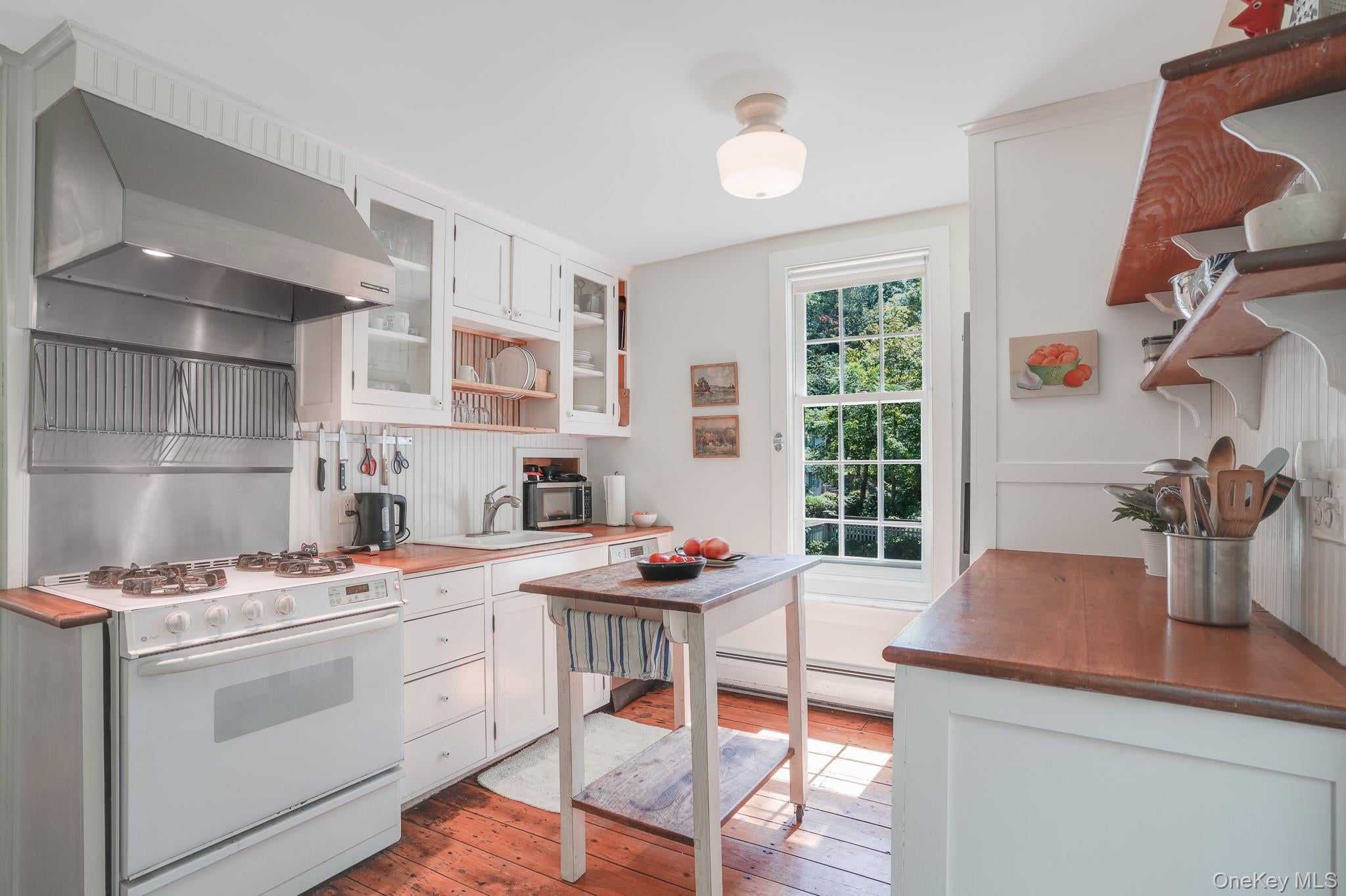 568 Hickory Bush Road