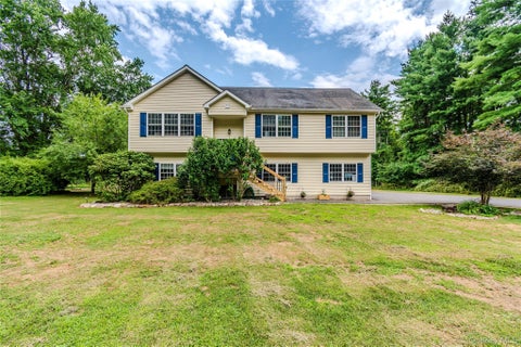 Homes For Sale - 59 Gillespie Street<br/> Orange County, Pine Bush, NY 12566
