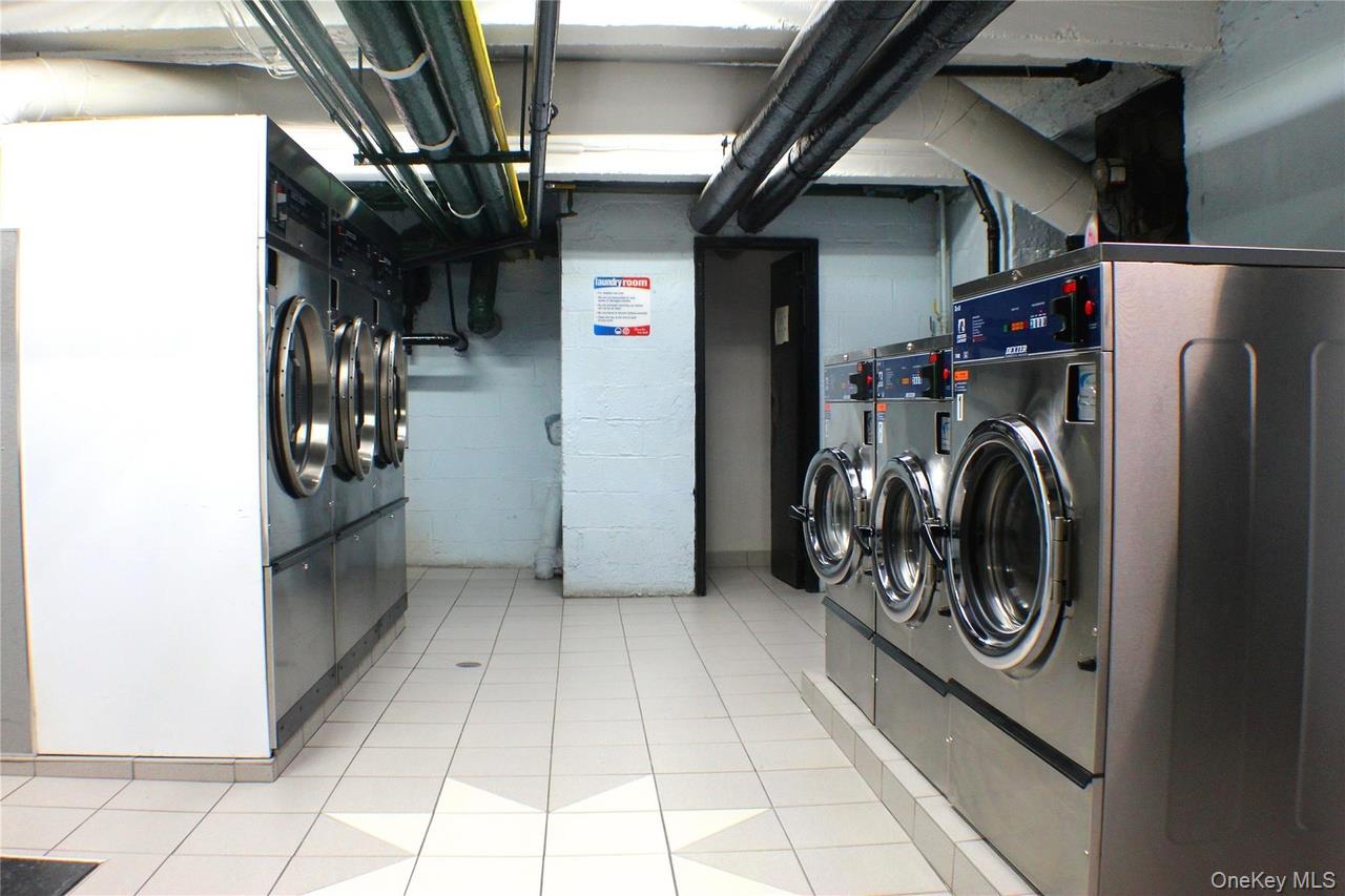 112-24 Northern Boulevard 4A