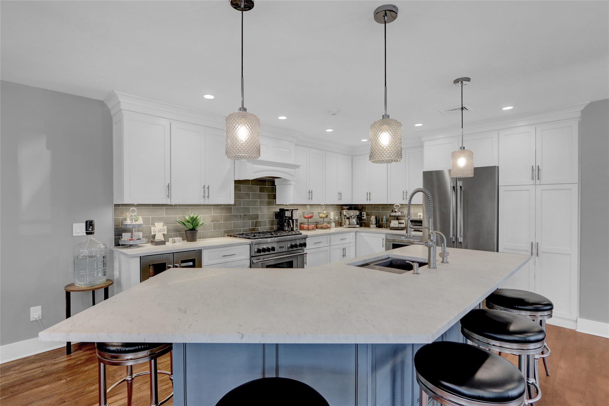 90 Erik Drive, East Setauket, New York image 15