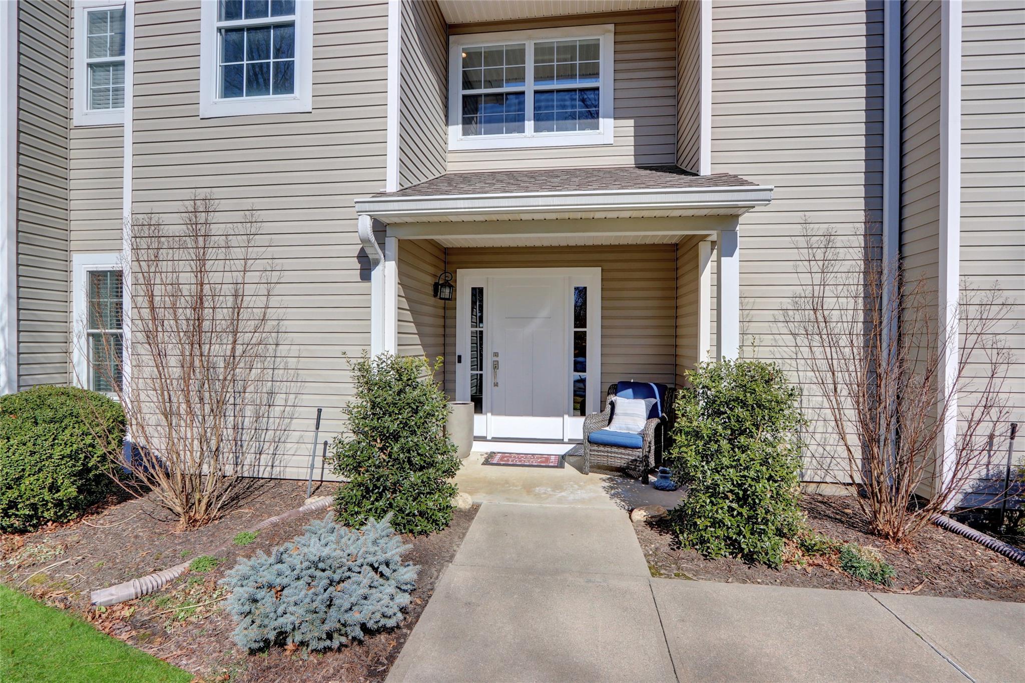 90 Erik Drive, East Setauket, New York image 31
