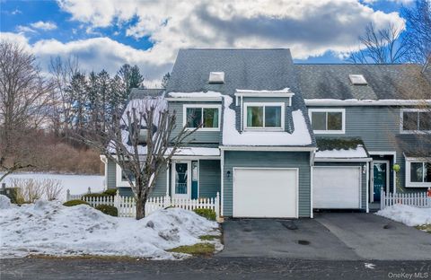 Homes For Sale - 13 Cushing Green<br/> Pawling, NY 12564