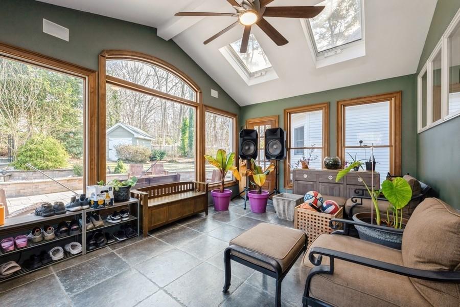 8 Green Acre Lane, North Port, New York image 12