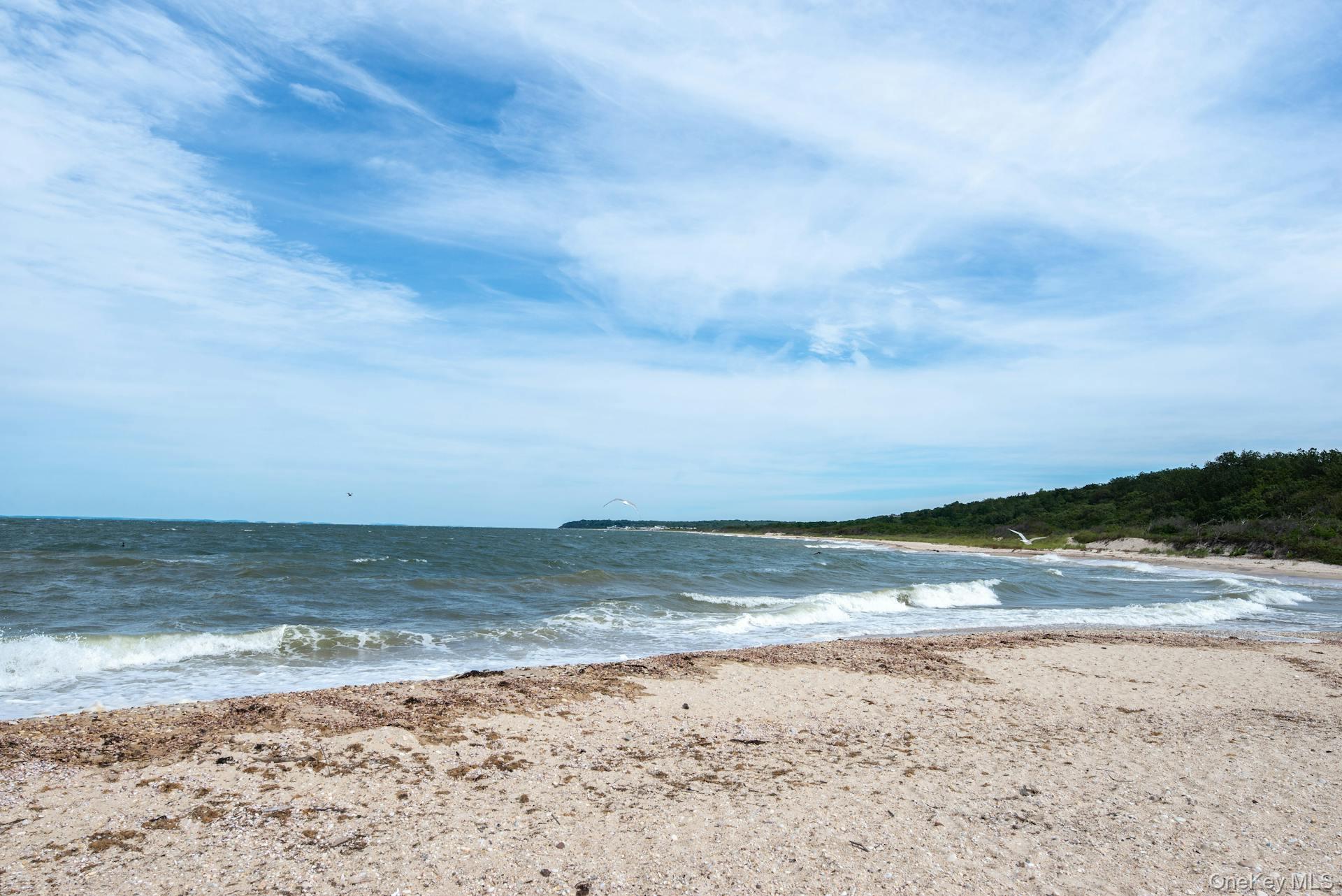 4760 Blue Horizon Bluffs